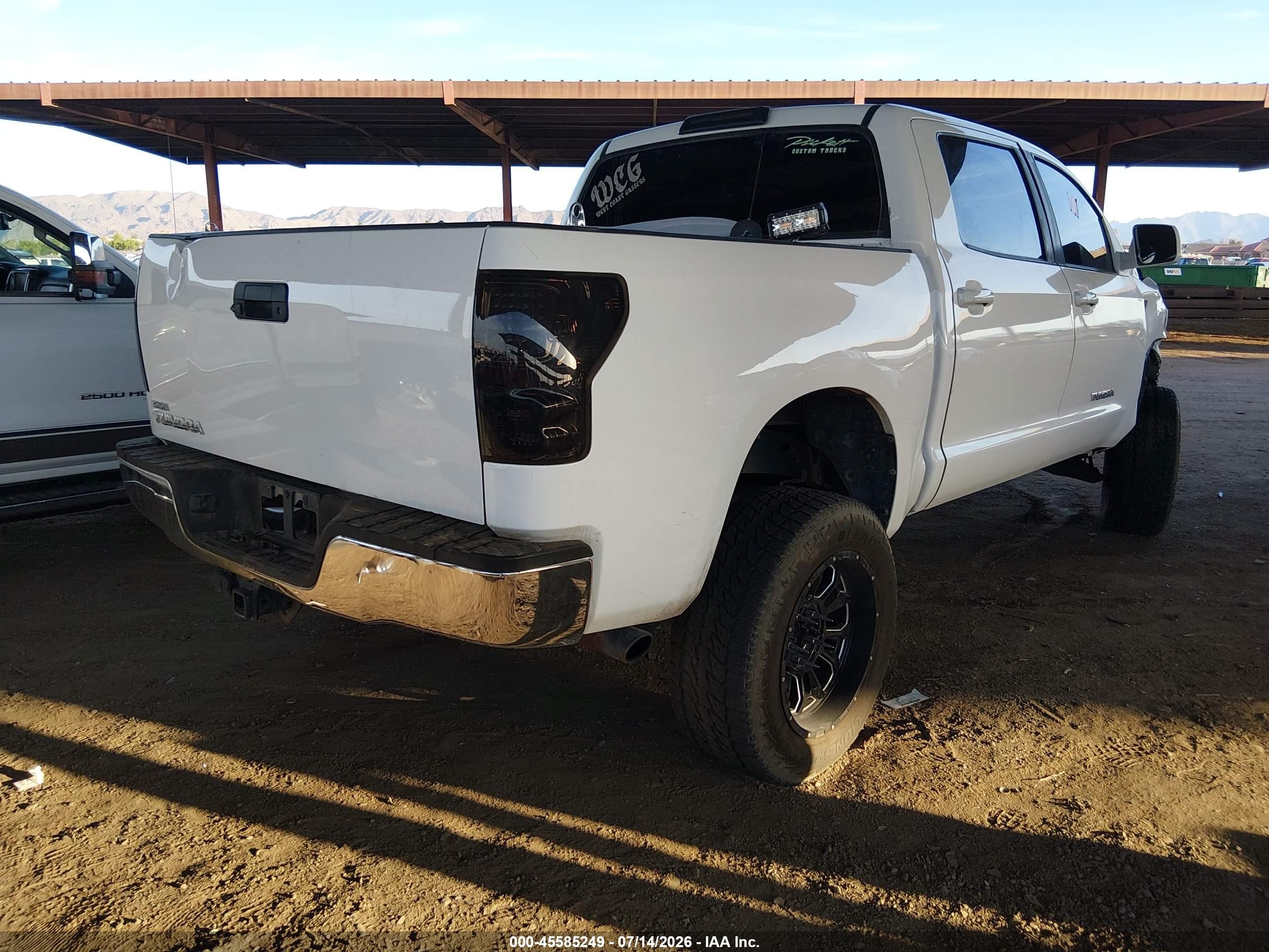 2013 Toyota Tundra Grade 5.7l V8 White vin: 5TFEY5F11DX136579