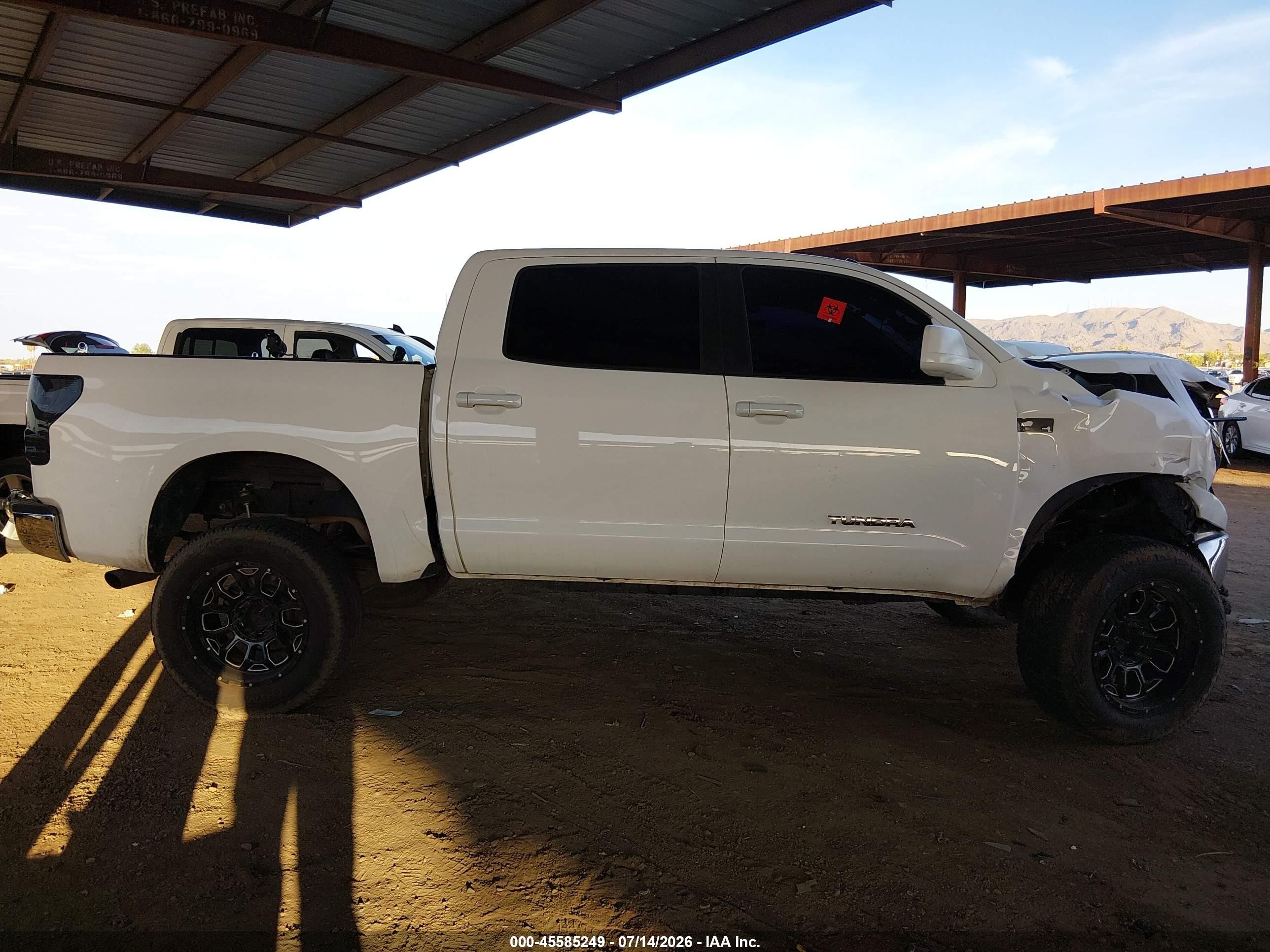 2013 Toyota Tundra Grade 5.7l V8 White vin: 5TFEY5F11DX136579