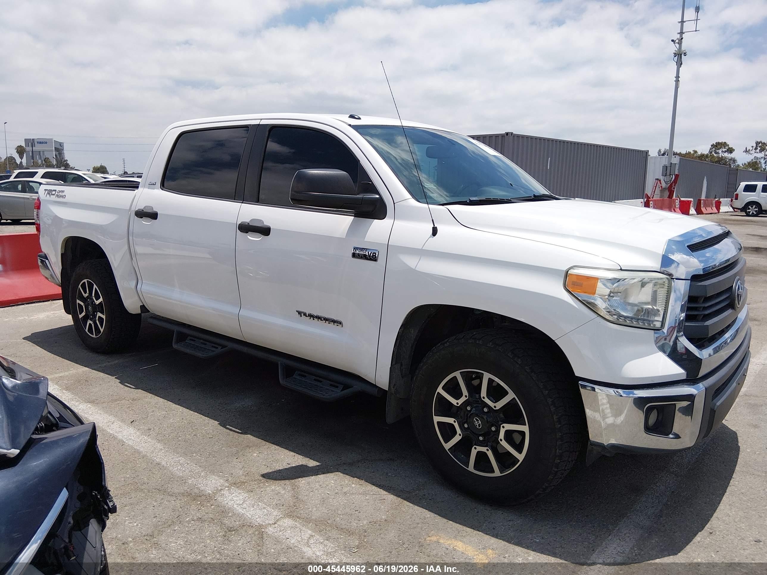 2014 Toyota Tundra Sr5 5.7l V8 White vin: 5TFEY5F11EX150984