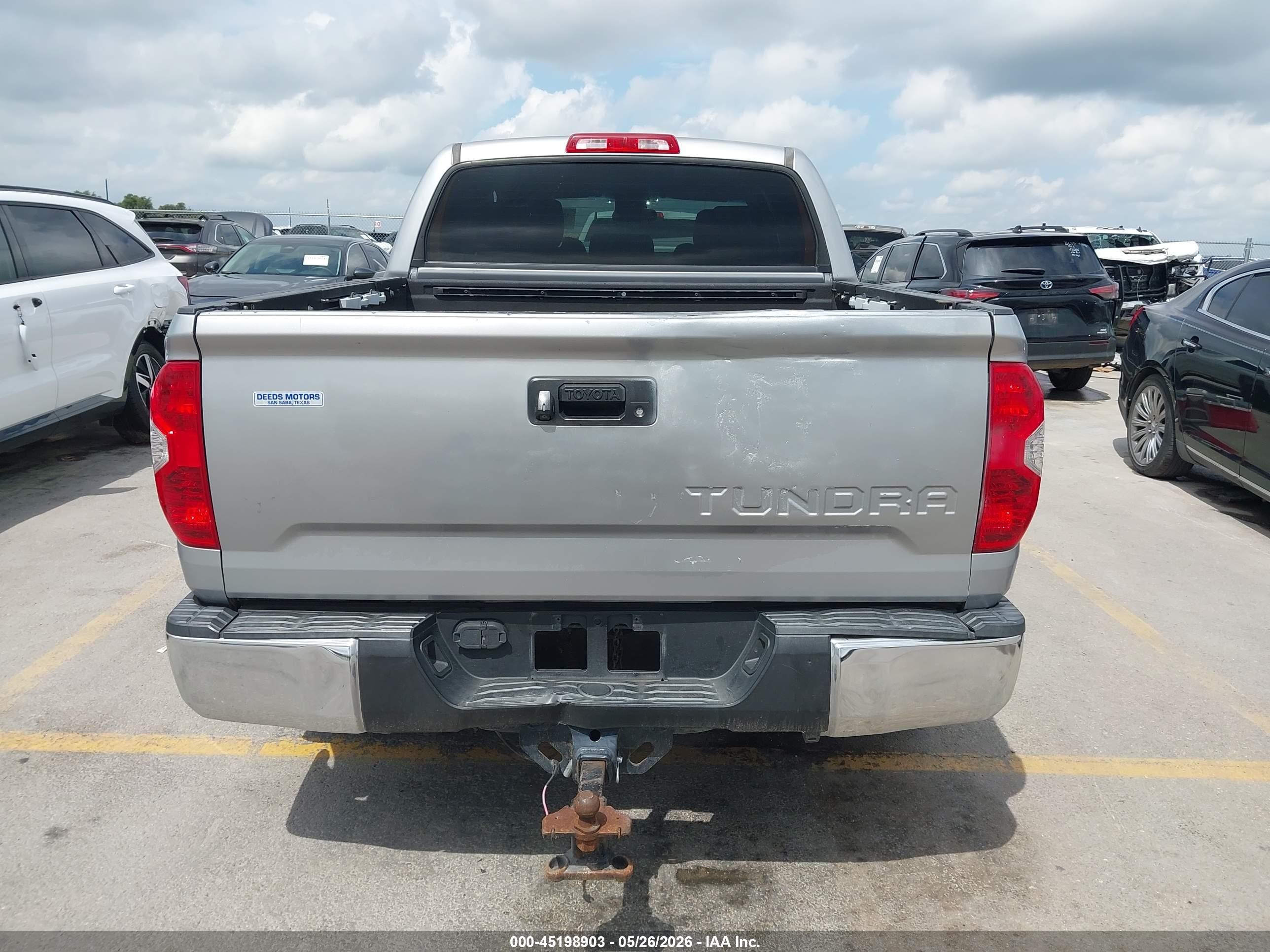2014 Toyota Tundra Sr5 5.7l V8 Silver vin: 5TFEY5F11EX164951