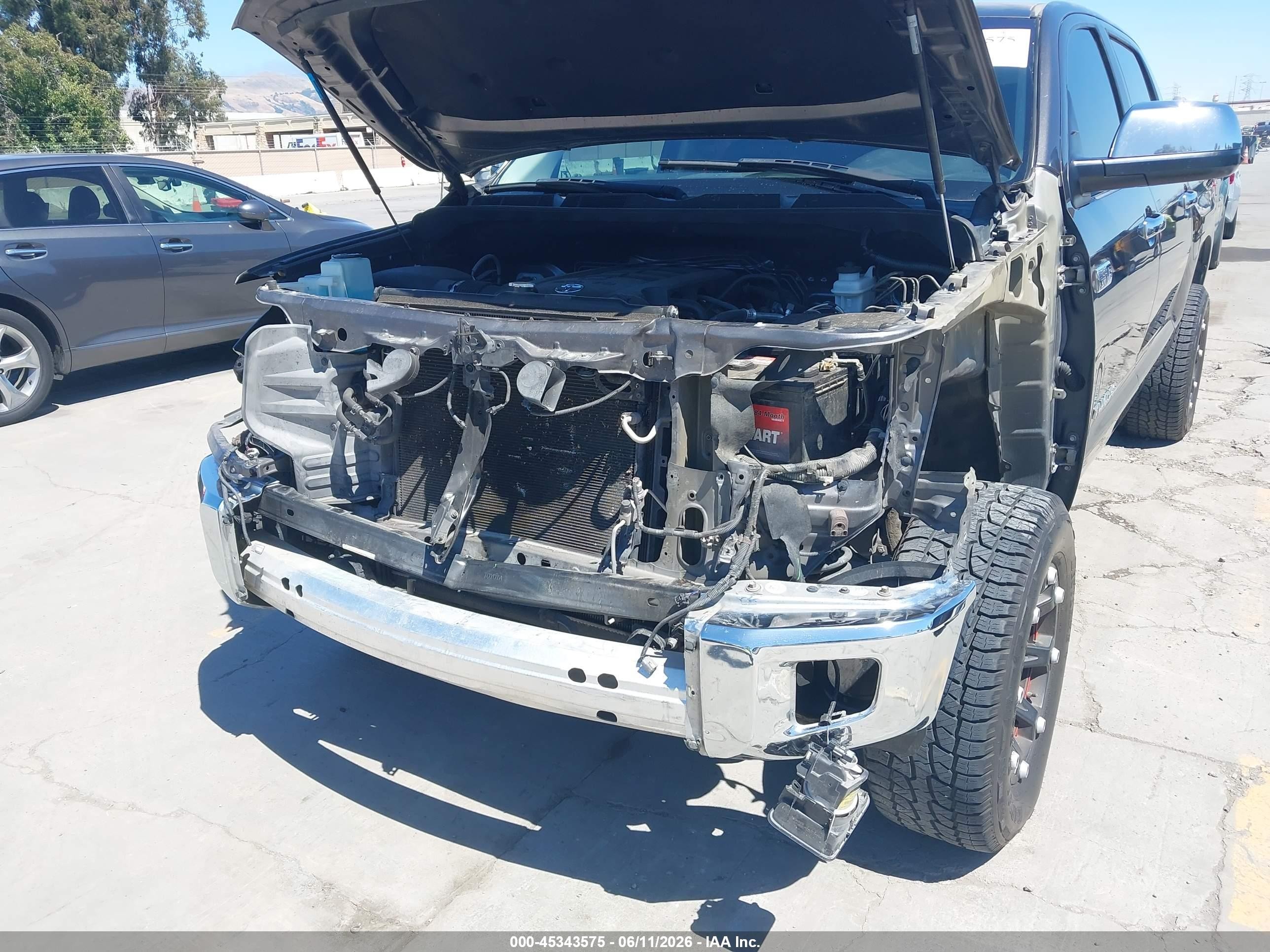 2015 Toyota Tundra Sr5 5.7l V8 Gray vin: 5TFEY5F11FX185106