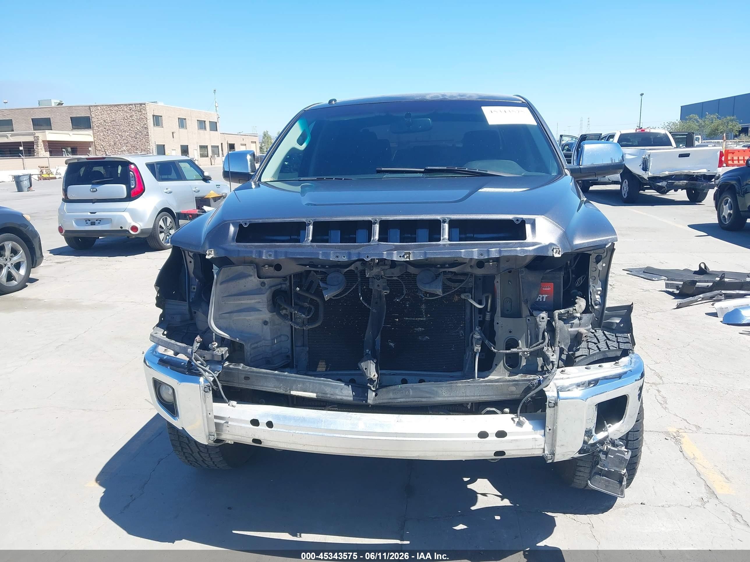 2015 Toyota Tundra Sr5 5.7l V8 Gray vin: 5TFEY5F11FX185106