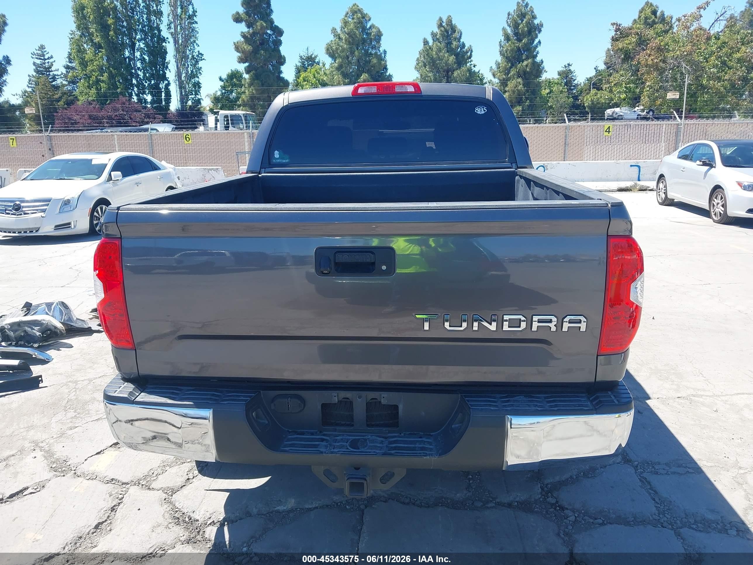 2015 Toyota Tundra Sr5 5.7l V8 Gray vin: 5TFEY5F11FX185106