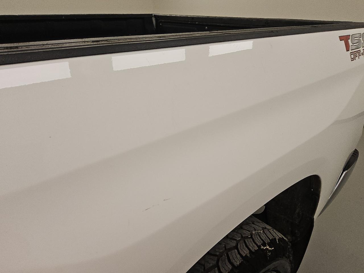 2020 Toyota Tundra Crewmax Sr5 White vin: 5TFEY5F11LX261435 Damage: Left Bed Side, Heavy Scratch, 1 To 2 Inches