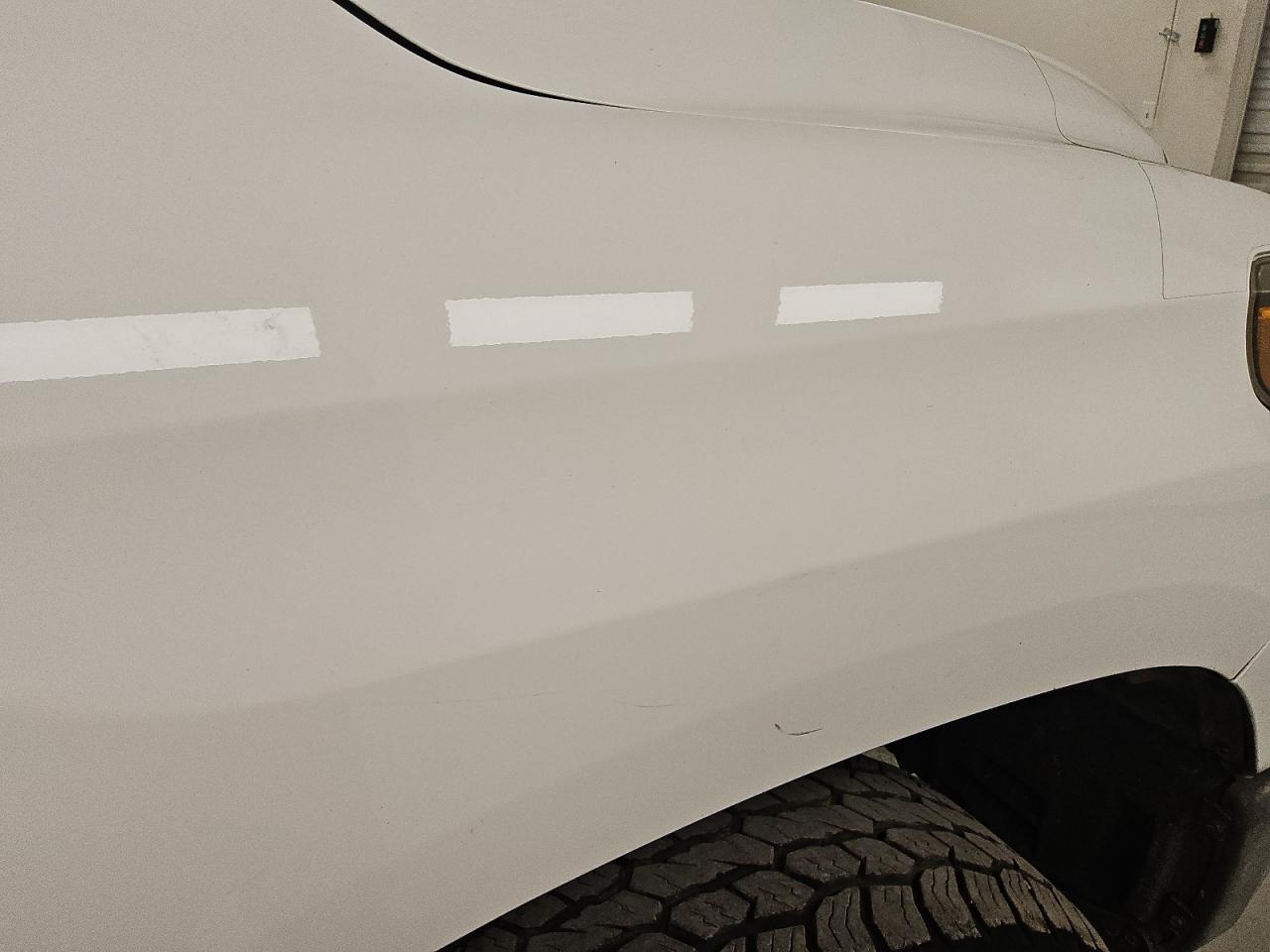 2020 Toyota Tundra Crewmax Sr5 White vin: 5TFEY5F11LX261435 Damage: Right Front Fender, Heavy Scratch, 1/2 To 1 Inch