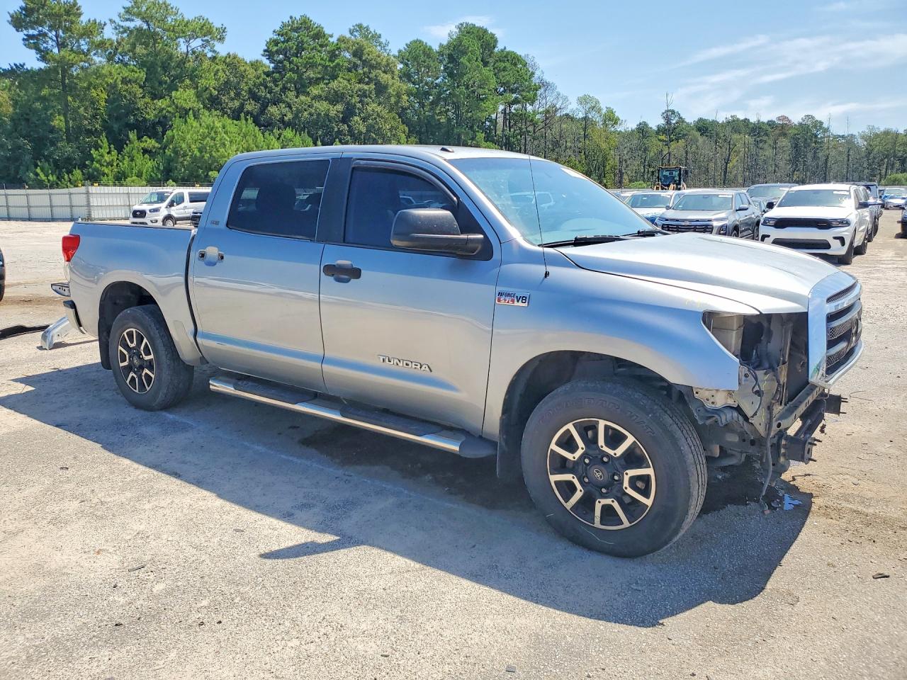 2011 Toyota Tundra Crewmax Sr5 Silver vin: 5TFEY5F12BX103619