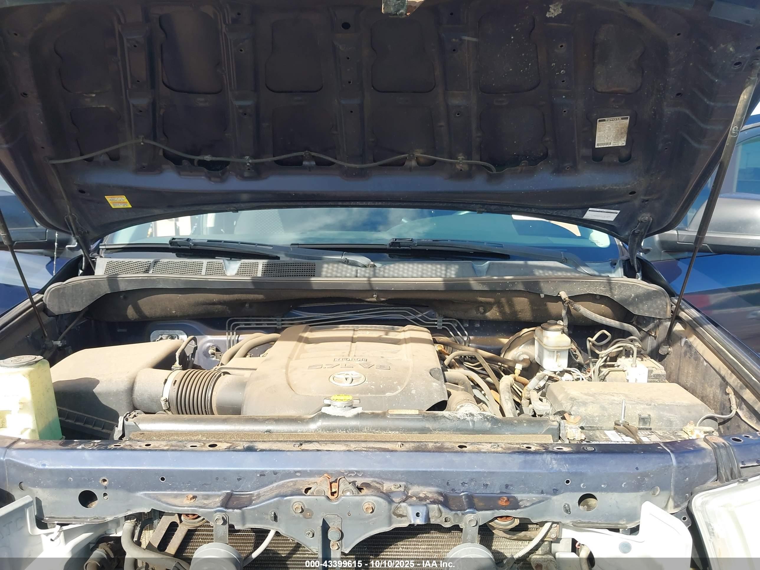 2012 Toyota Tundra Grade 5.7l V8 Blue vin: 5TFEY5F12CX124858