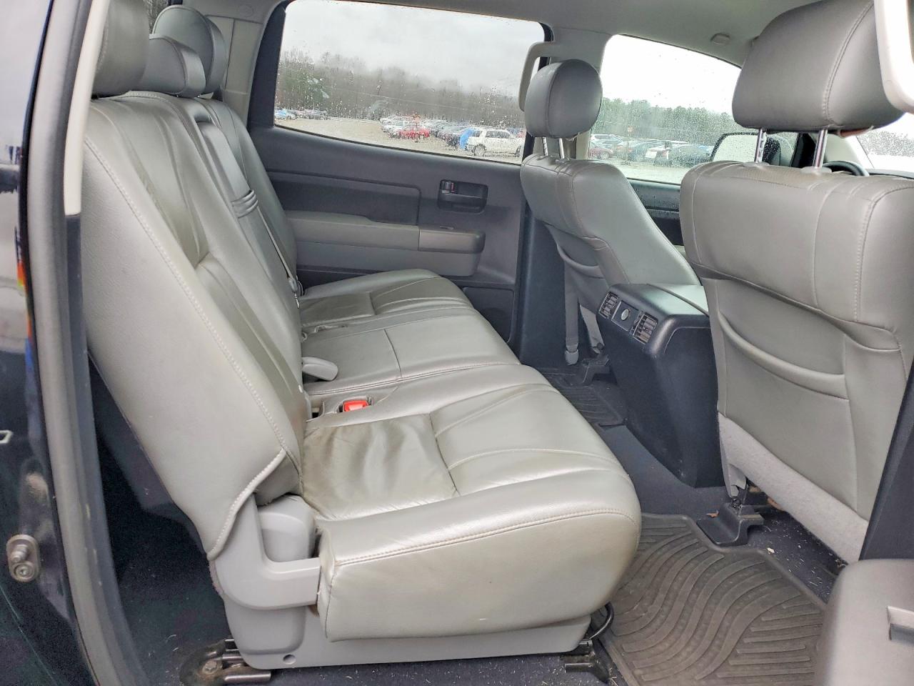 2013 Toyota Tundra Crewmax Sr5 Black vin: 5TFEY5F12DX144691