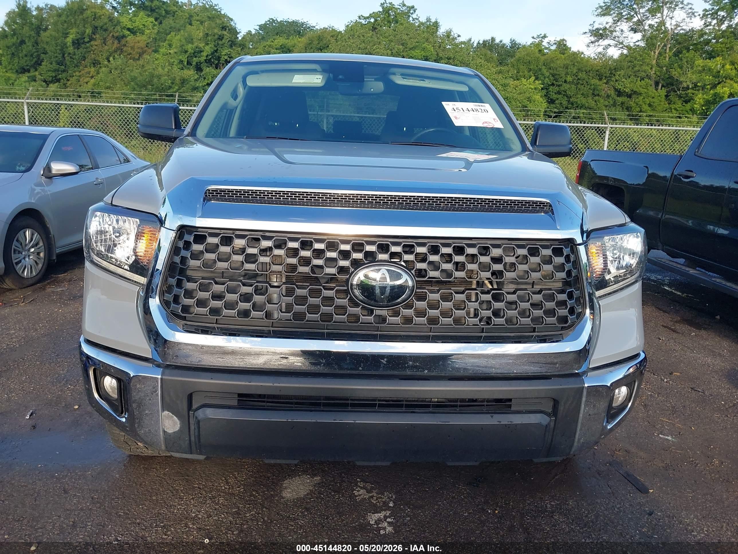 2021 Toyota Tundra Sr5 Gray vin: 5TFEY5F12MX292288