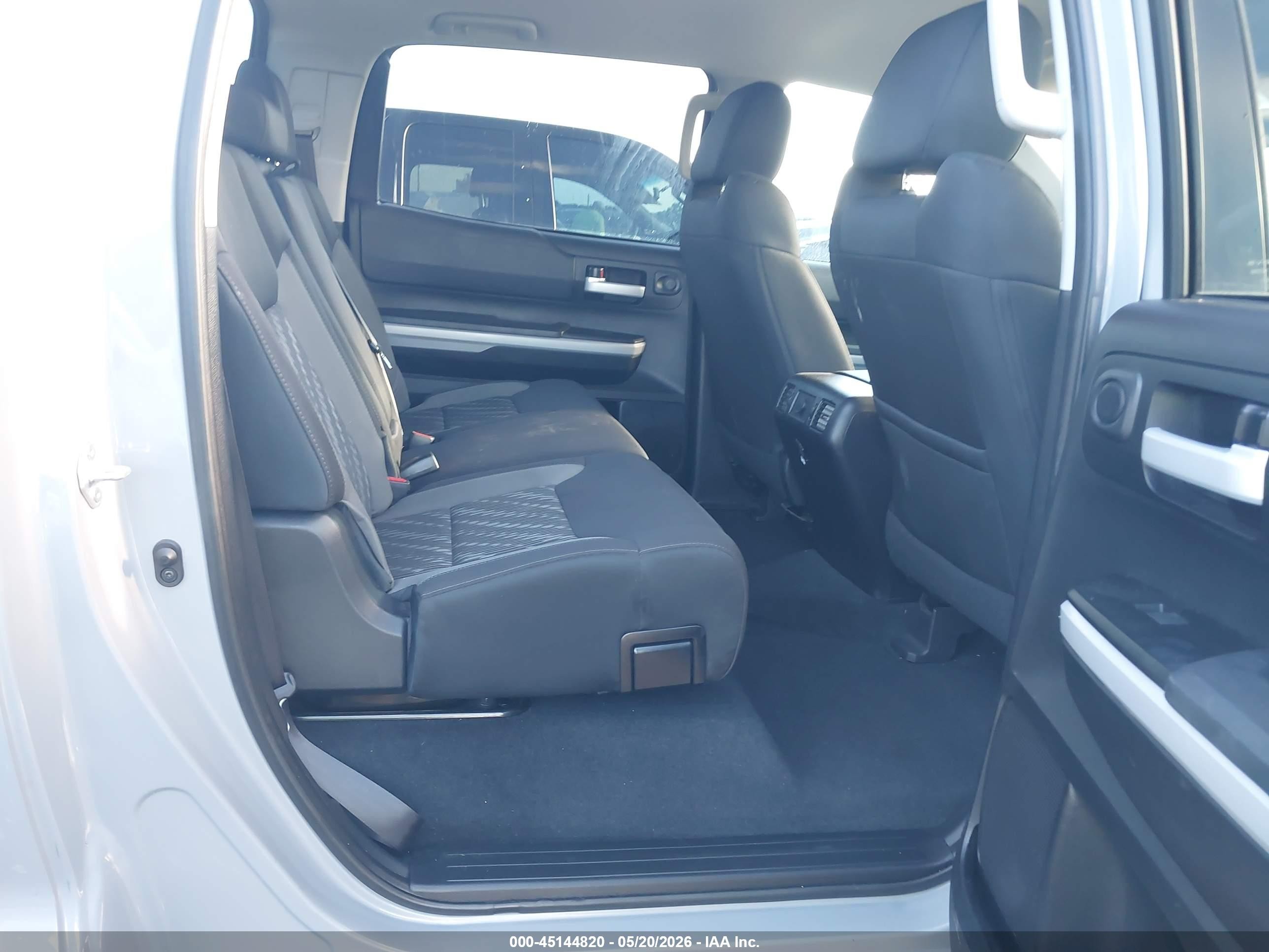 2021 Toyota Tundra Sr5 Gray vin: 5TFEY5F12MX292288