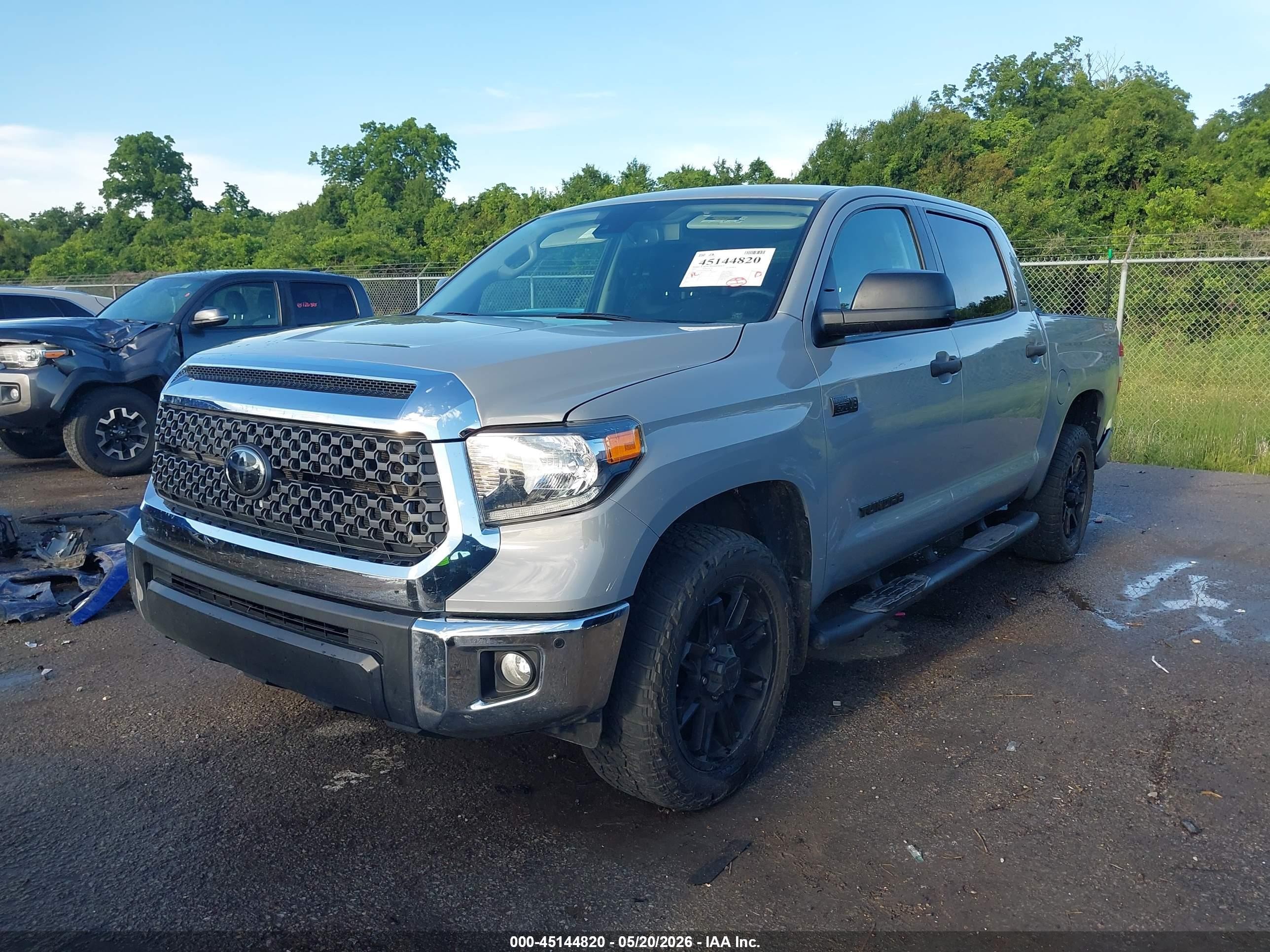 2021 Toyota Tundra Sr5 Gray vin: 5TFEY5F12MX292288