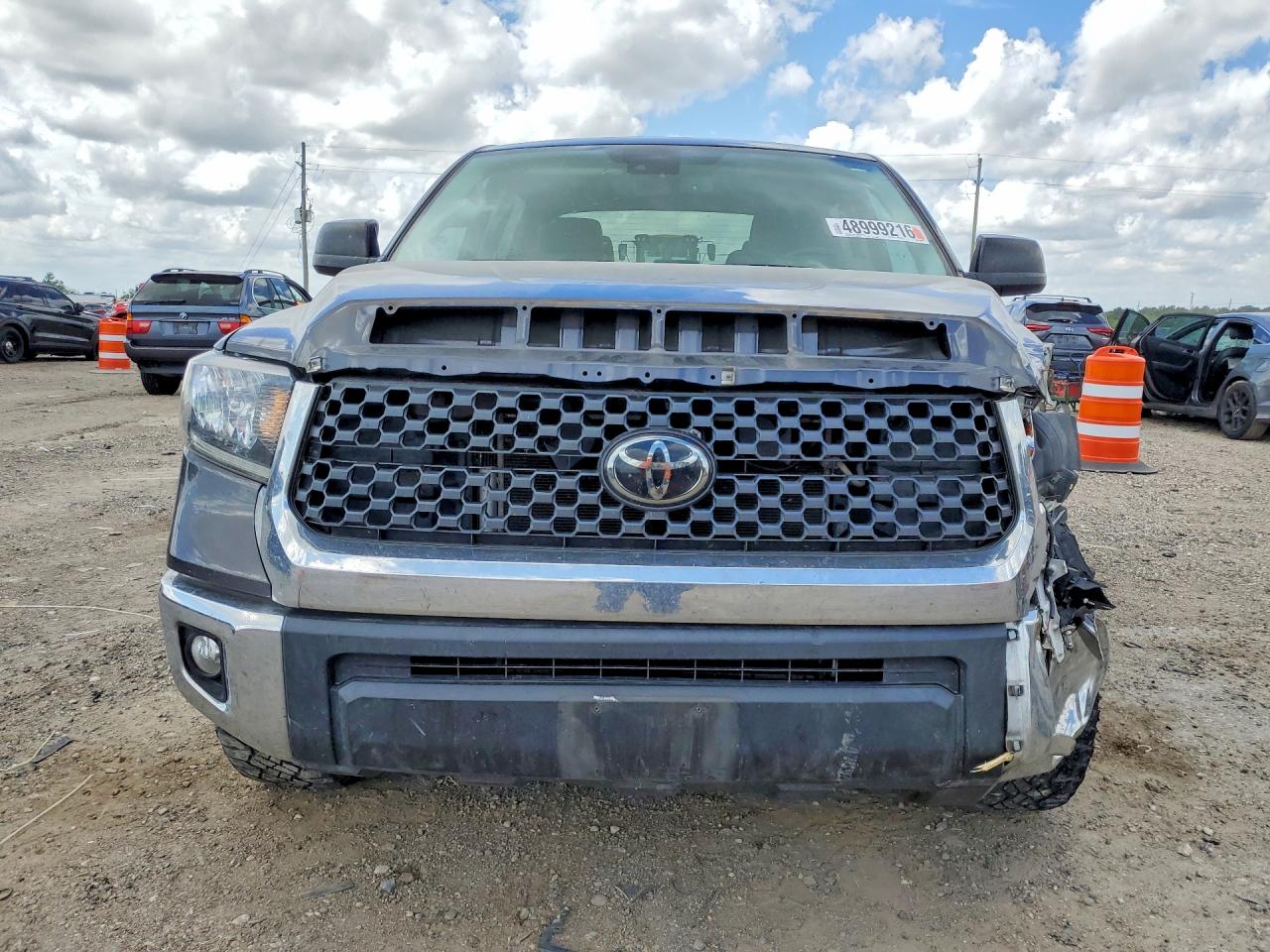 2021 Toyota Tundra Sr5 Gray vin: 5TFEY5F12MX298012