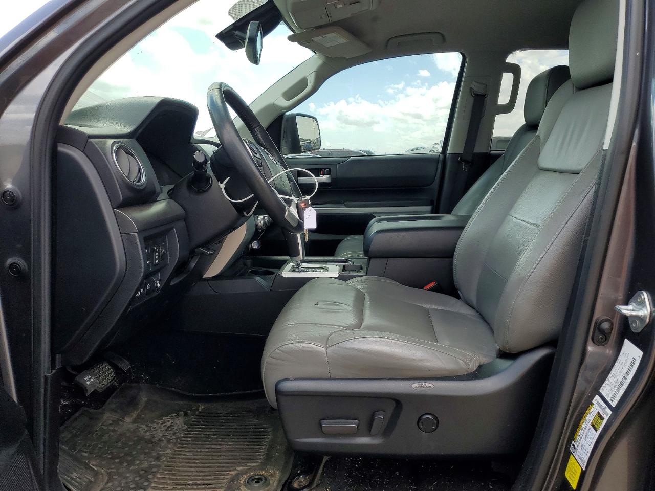 2021 Toyota Tundra Sr5 Gray vin: 5TFEY5F12MX298012