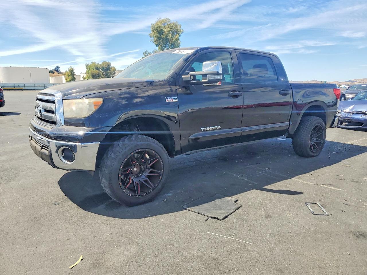 2013 Toyota Tundra Crewmax Sr5 Черный vin: 5TFEY5F13DX144733