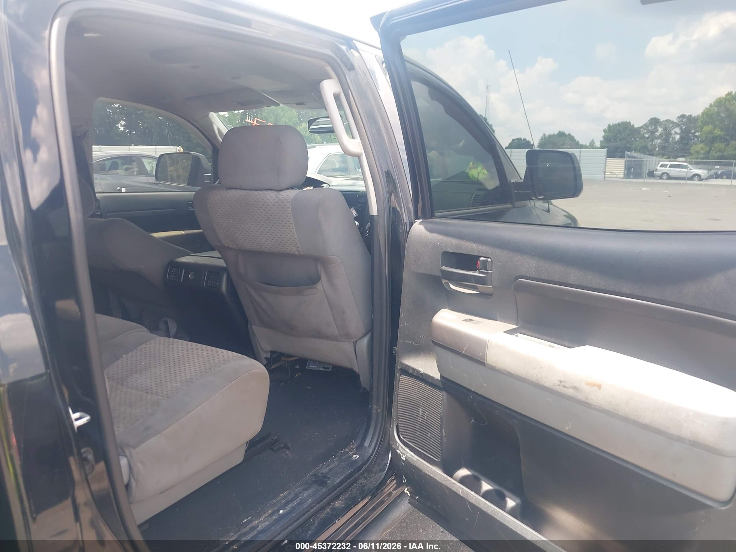 2012 Toyota Tundra Grade 5.7l V8 Black vin: 5TFEY5F14CX127373
