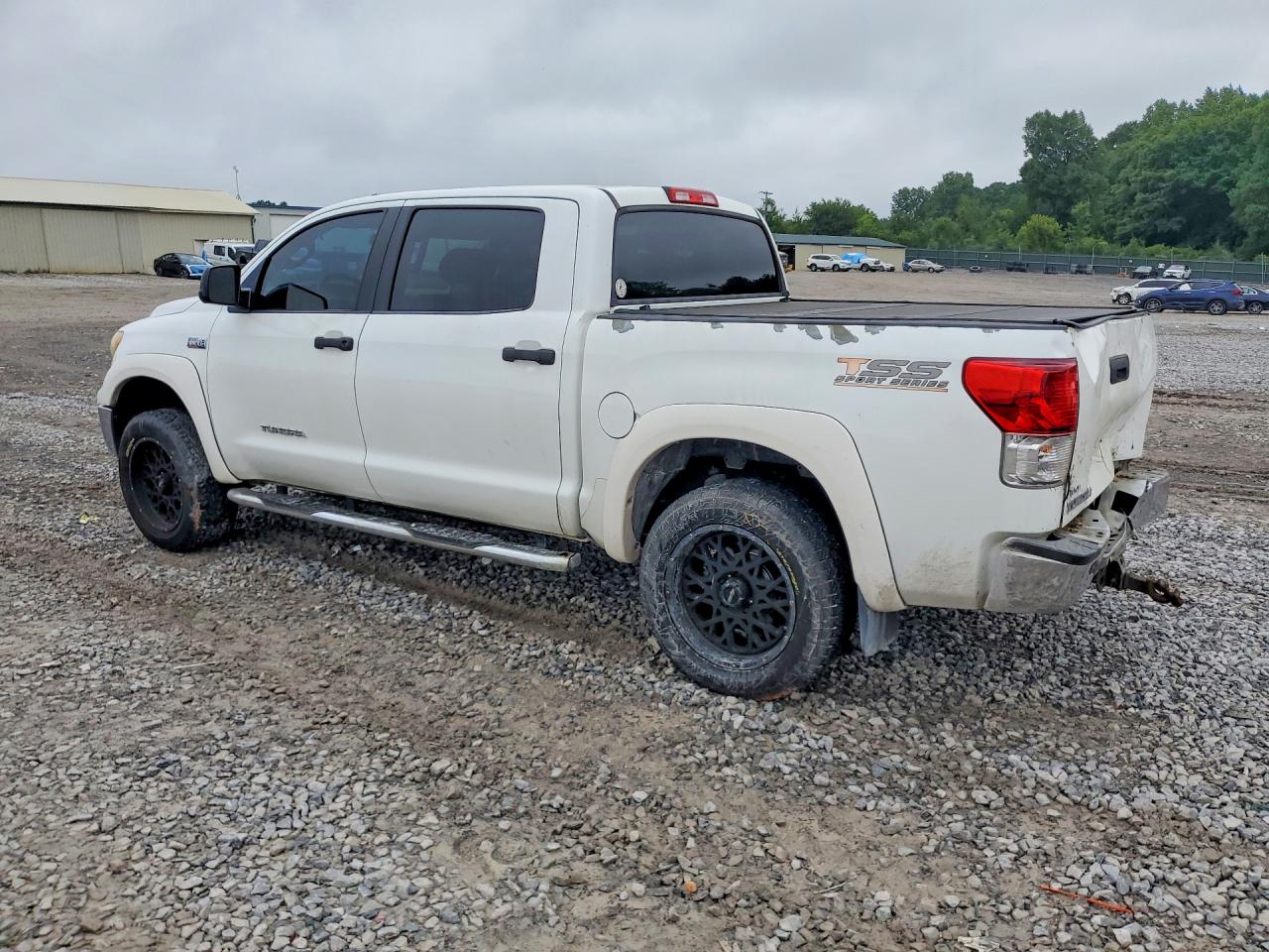 2012 Toyota Tundra Crewmax Sr5 White vin: 5TFEY5F14CX130208