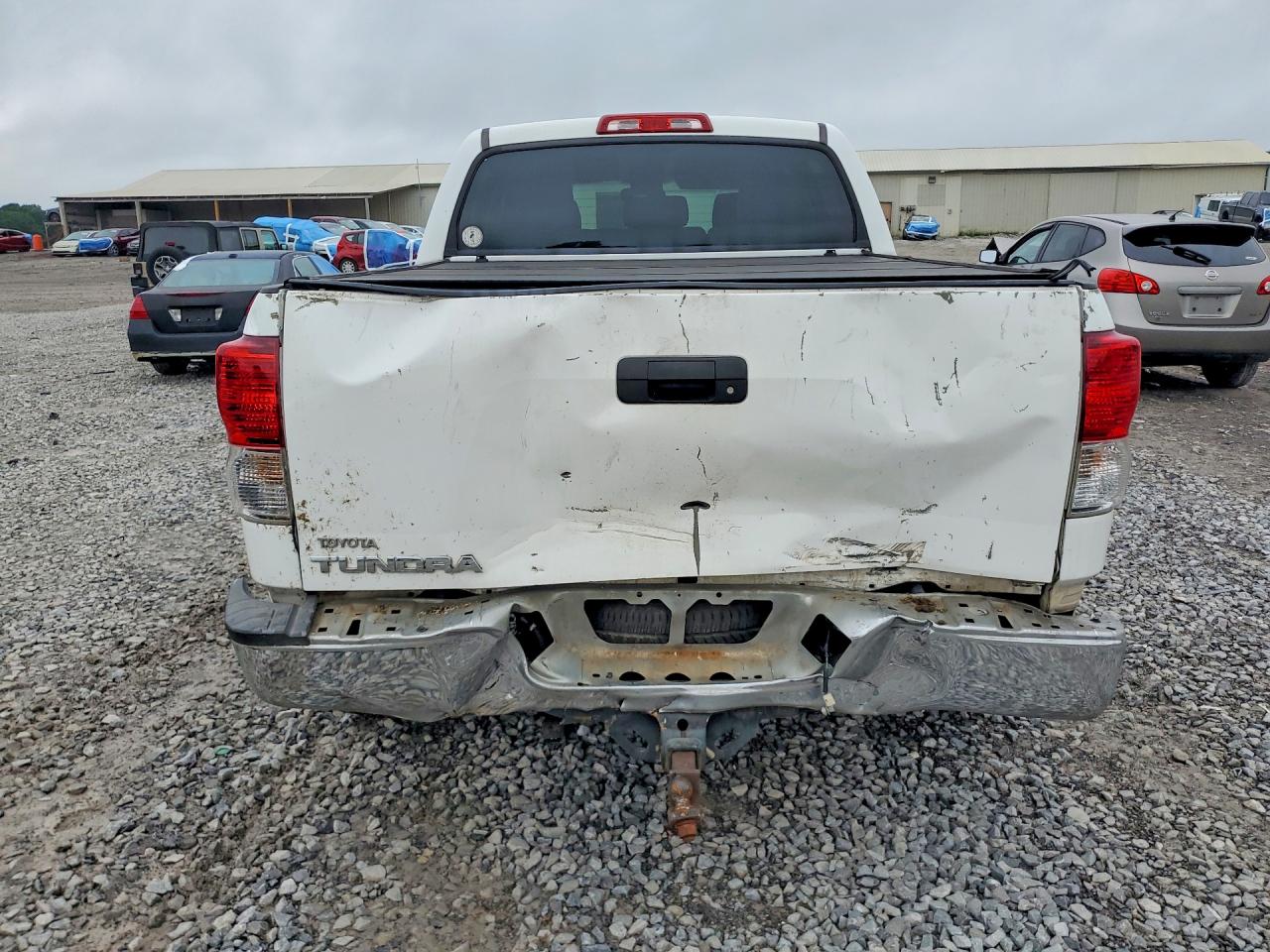 2012 Toyota Tundra Crewmax Sr5 White vin: 5TFEY5F14CX130208