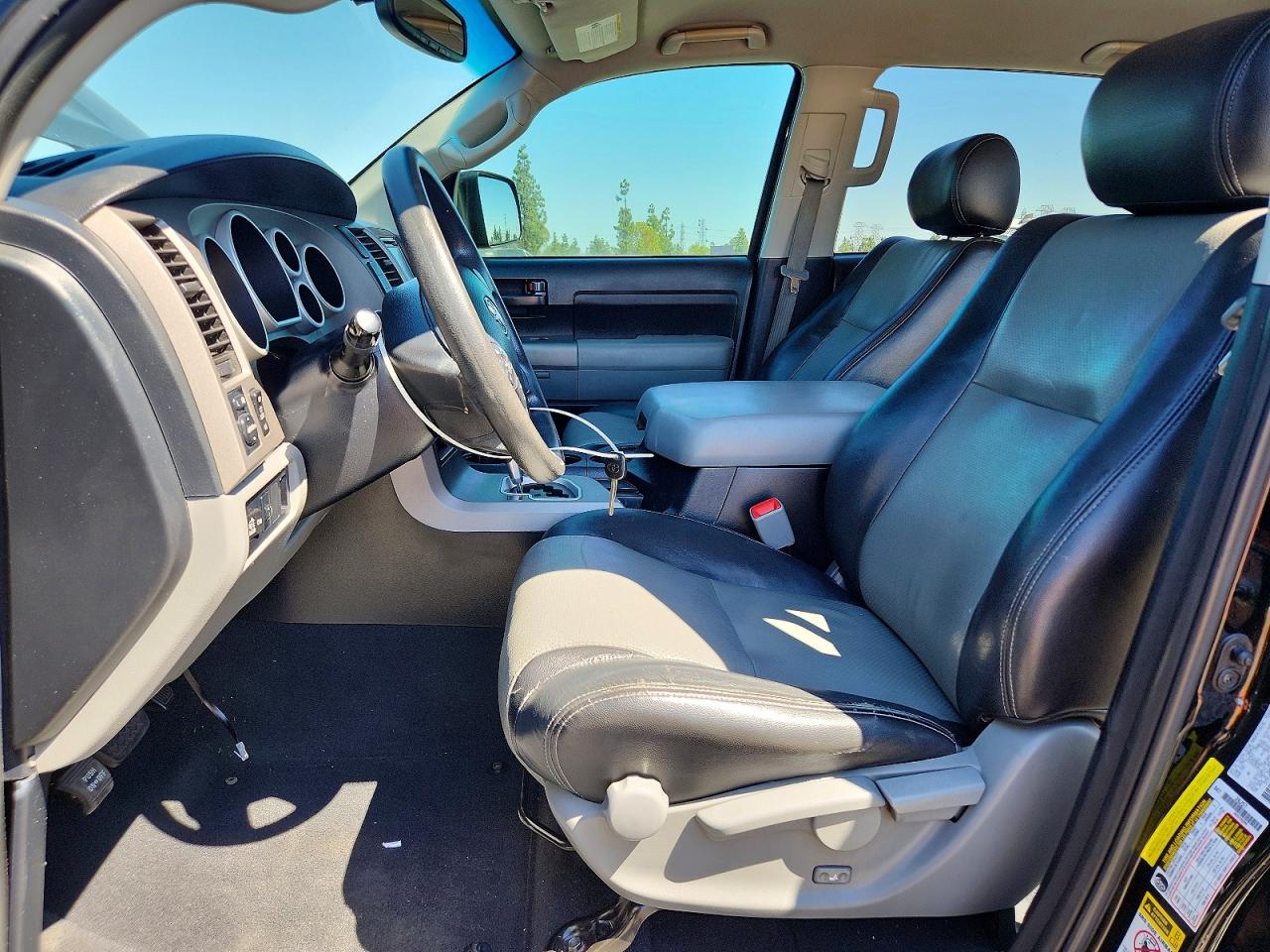 2013 Toyota Tundra Crewmax Sr5 Черный vin: 5TFEY5F14DX137208
