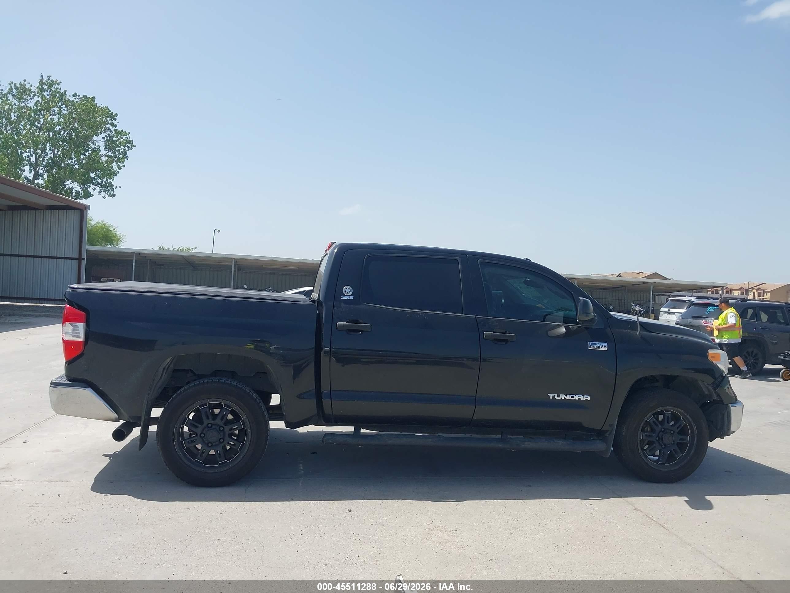 2015 Toyota Tundra Sr5 5.7l V8 Black vin: 5TFEY5F14FX181292