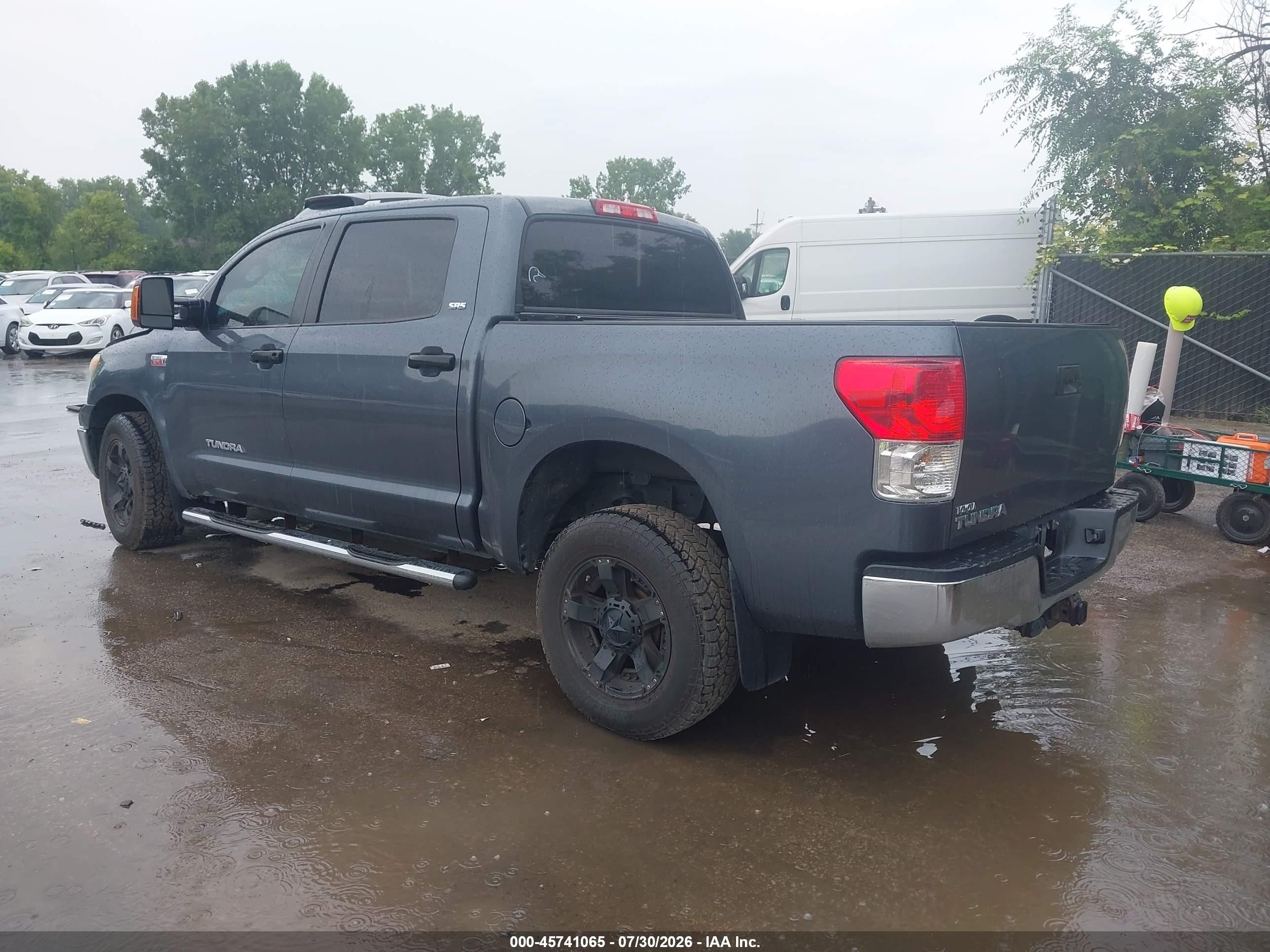 2010 Toyota Tundra Grade 5.7l V8 Gray vin: 5TFEY5F15AX078083