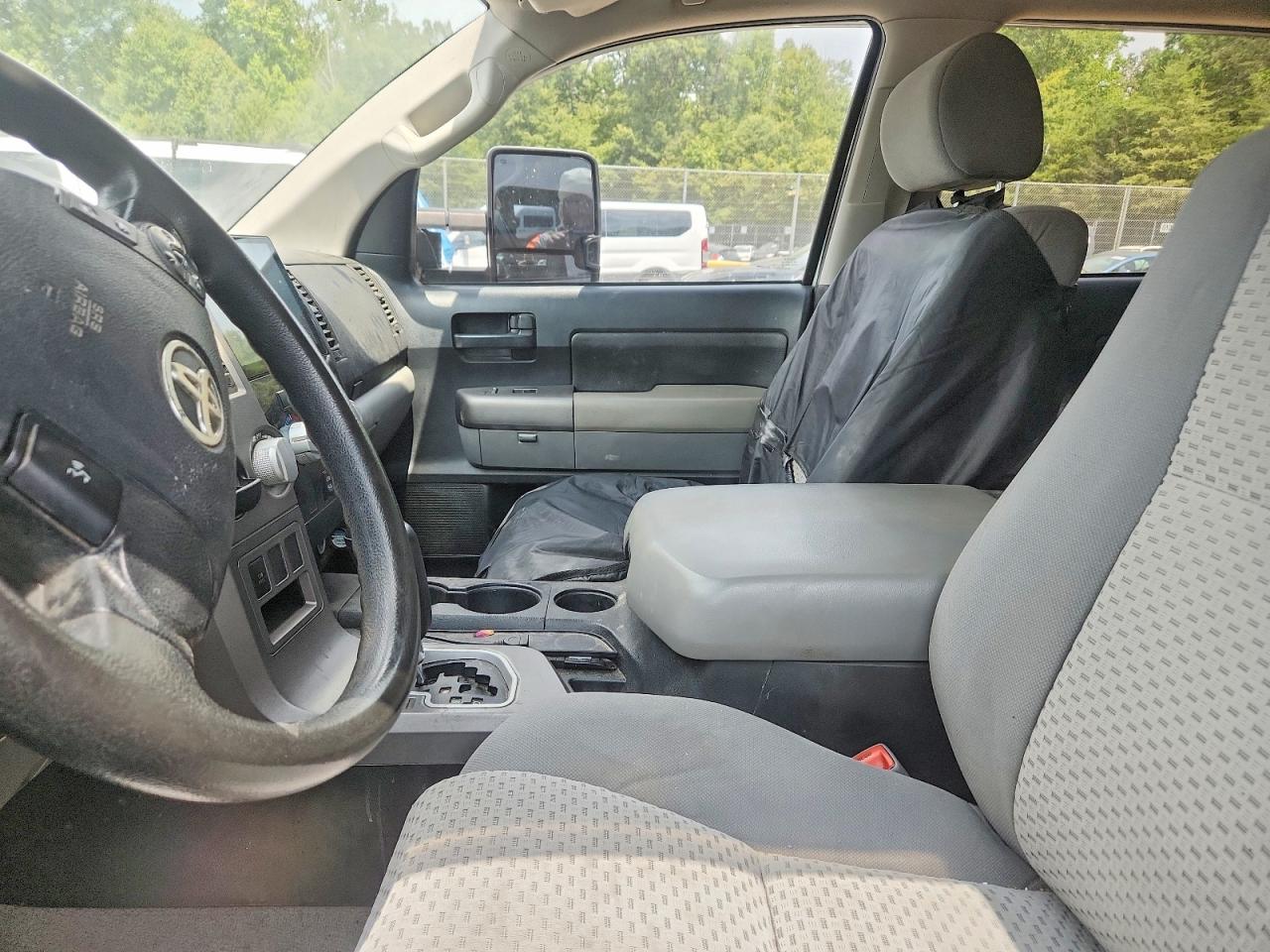 2010 Toyota Tundra Crewmax Sr5 Silver vin: 5TFEY5F15AX092355