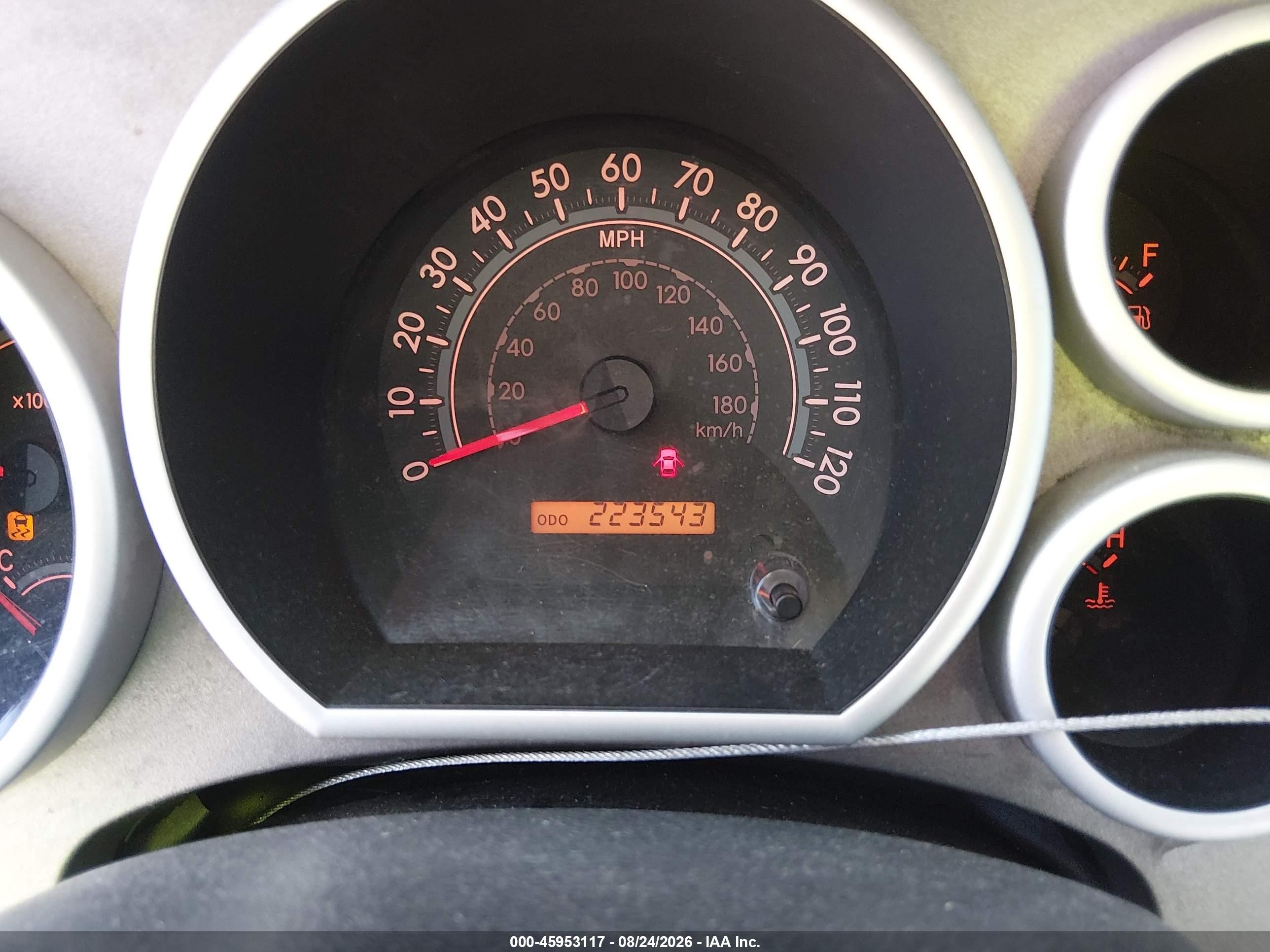 2011 Toyota Tundra Grade 5.7l V8 Gray vin: 5TFEY5F15BX110127