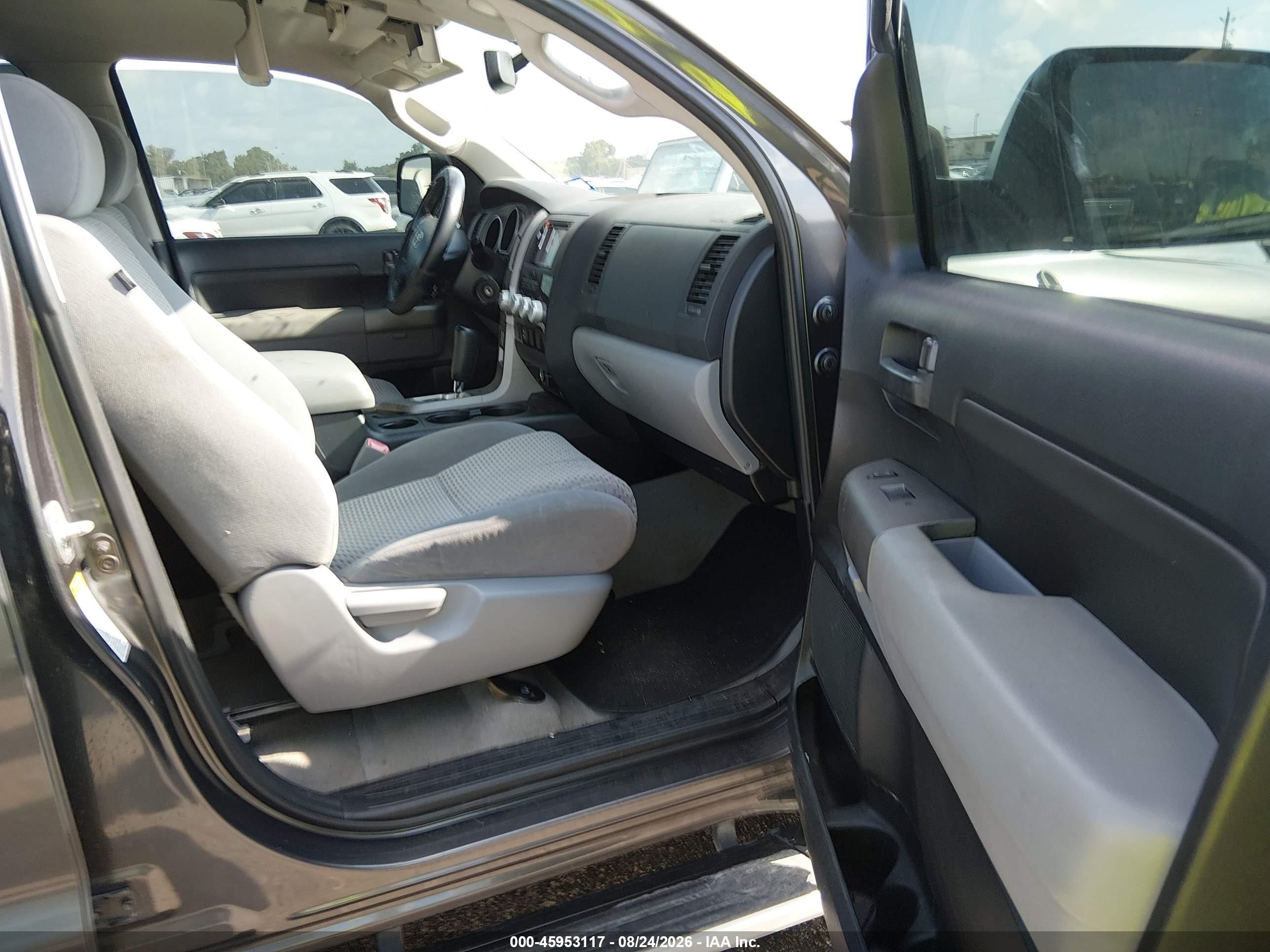 2011 Toyota Tundra Grade 5.7l V8 Gray vin: 5TFEY5F15BX110127