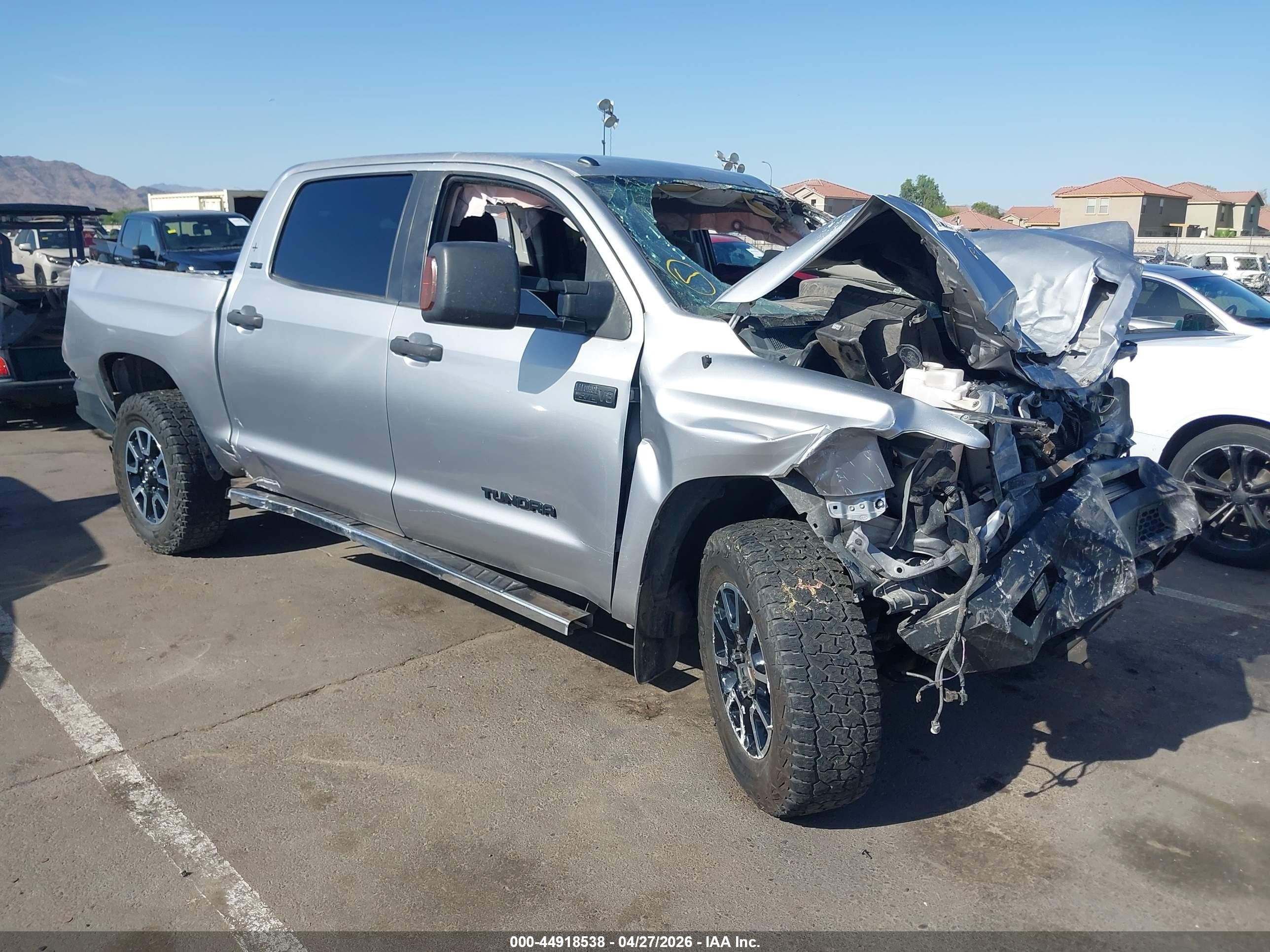 2015 Toyota Tundra Sr5 5.7l V8 Silver vin: 5TFEY5F15FX188171