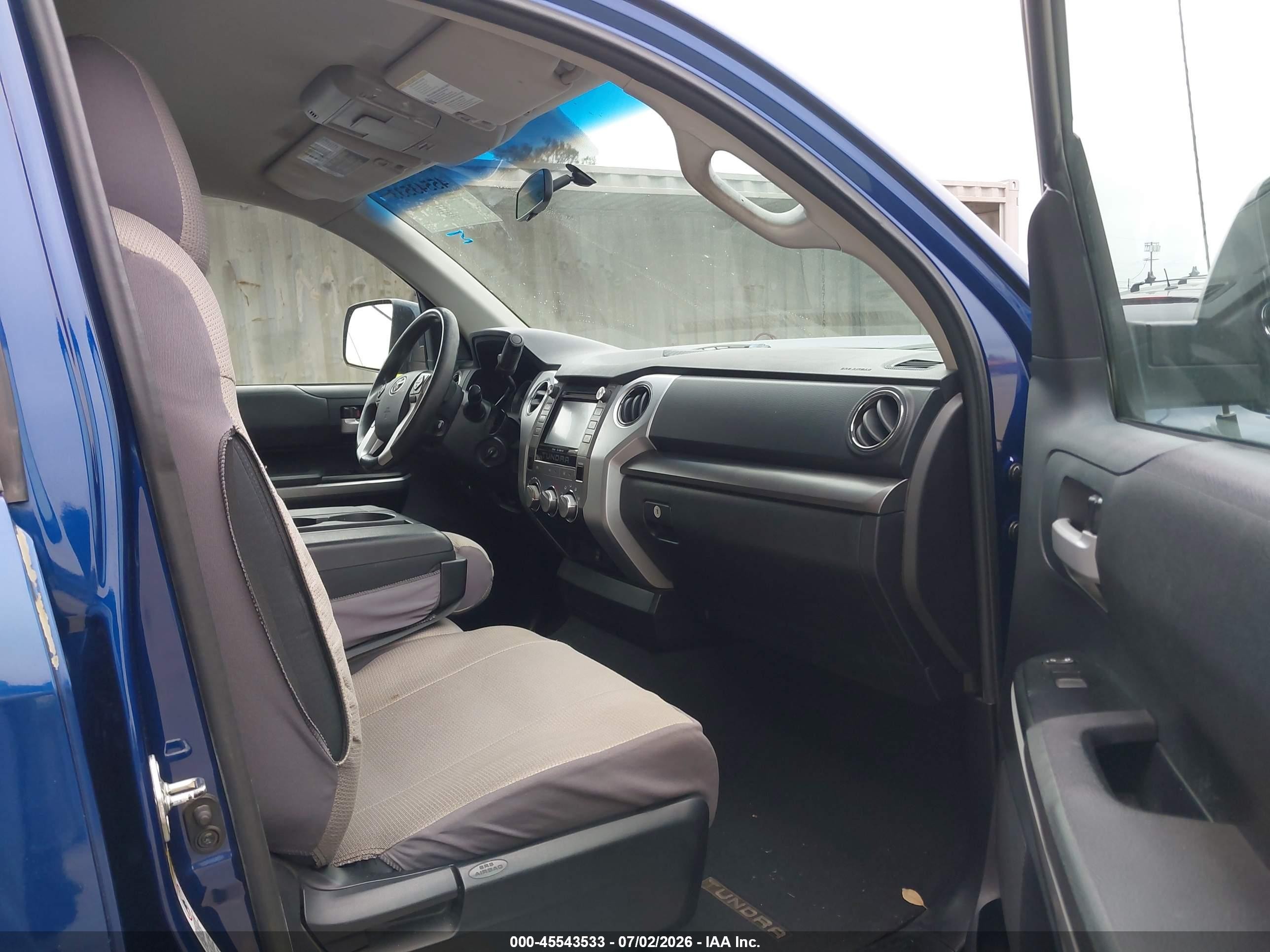 2015 Toyota Tundra Sr5 5.7l V8 Синий vin: 5TFEY5F15FX188736