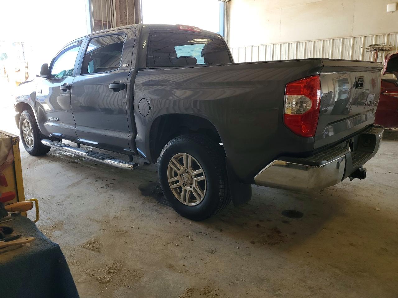 2015 Toyota Tundra Crewmax Sr5 Gray vin: 5TFEY5F15FX190101