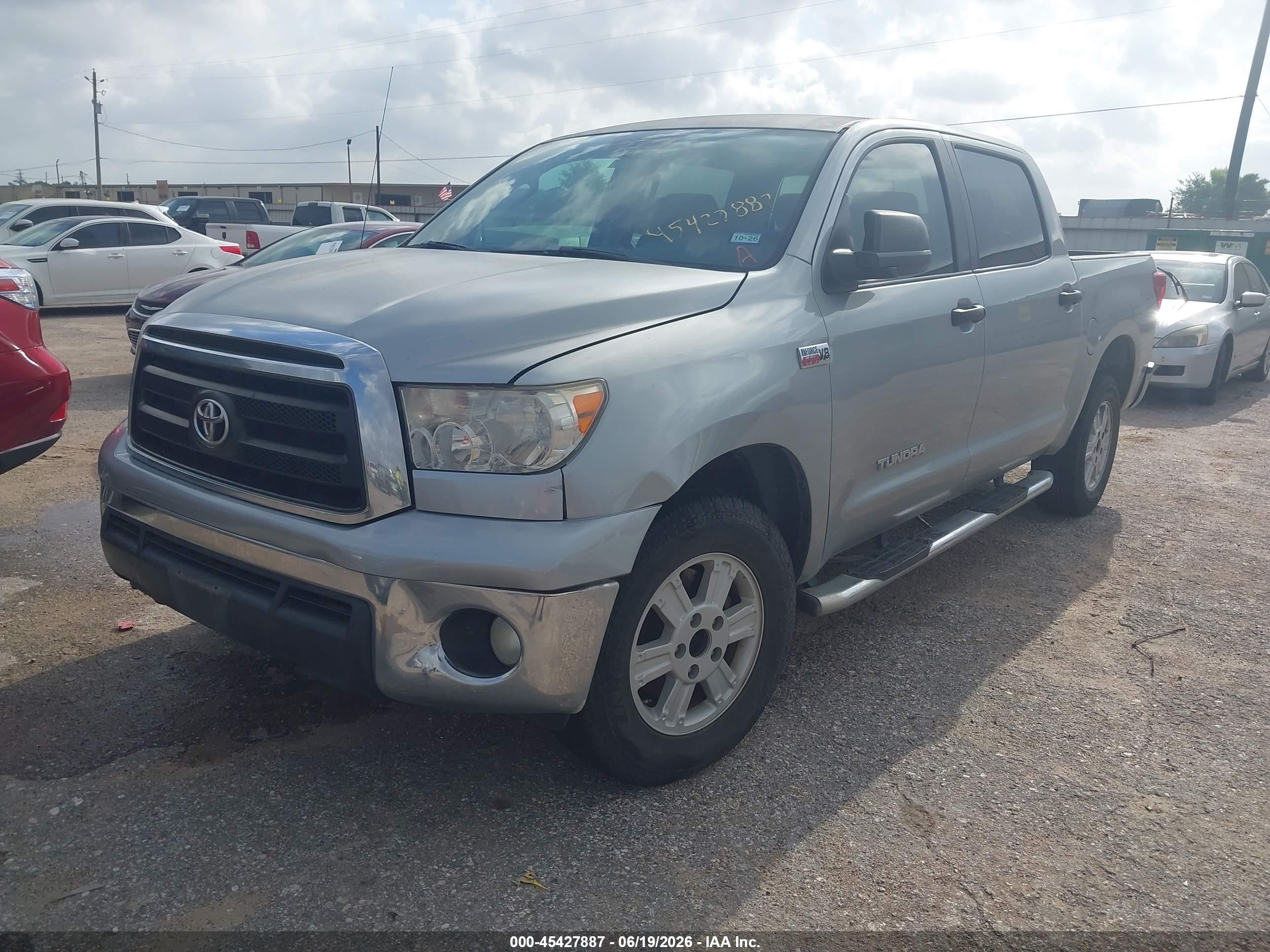 2011 Toyota Tundra Grade 5.7l V8 Silver vin: 5TFEY5F16BX113733