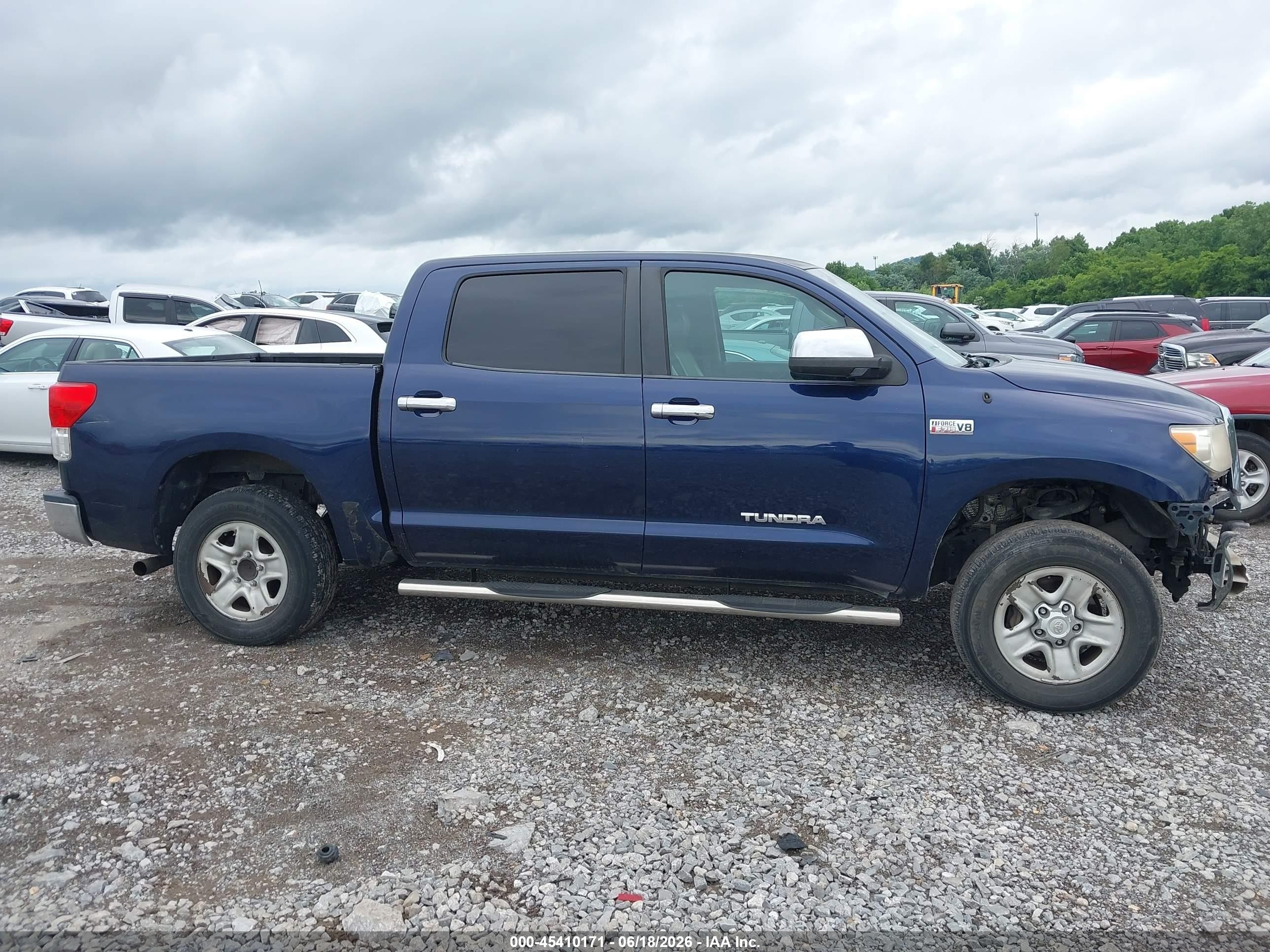 2011 Toyota Tundra Grade 5.7l V8 Blue vin: 5TFEY5F16BX114641