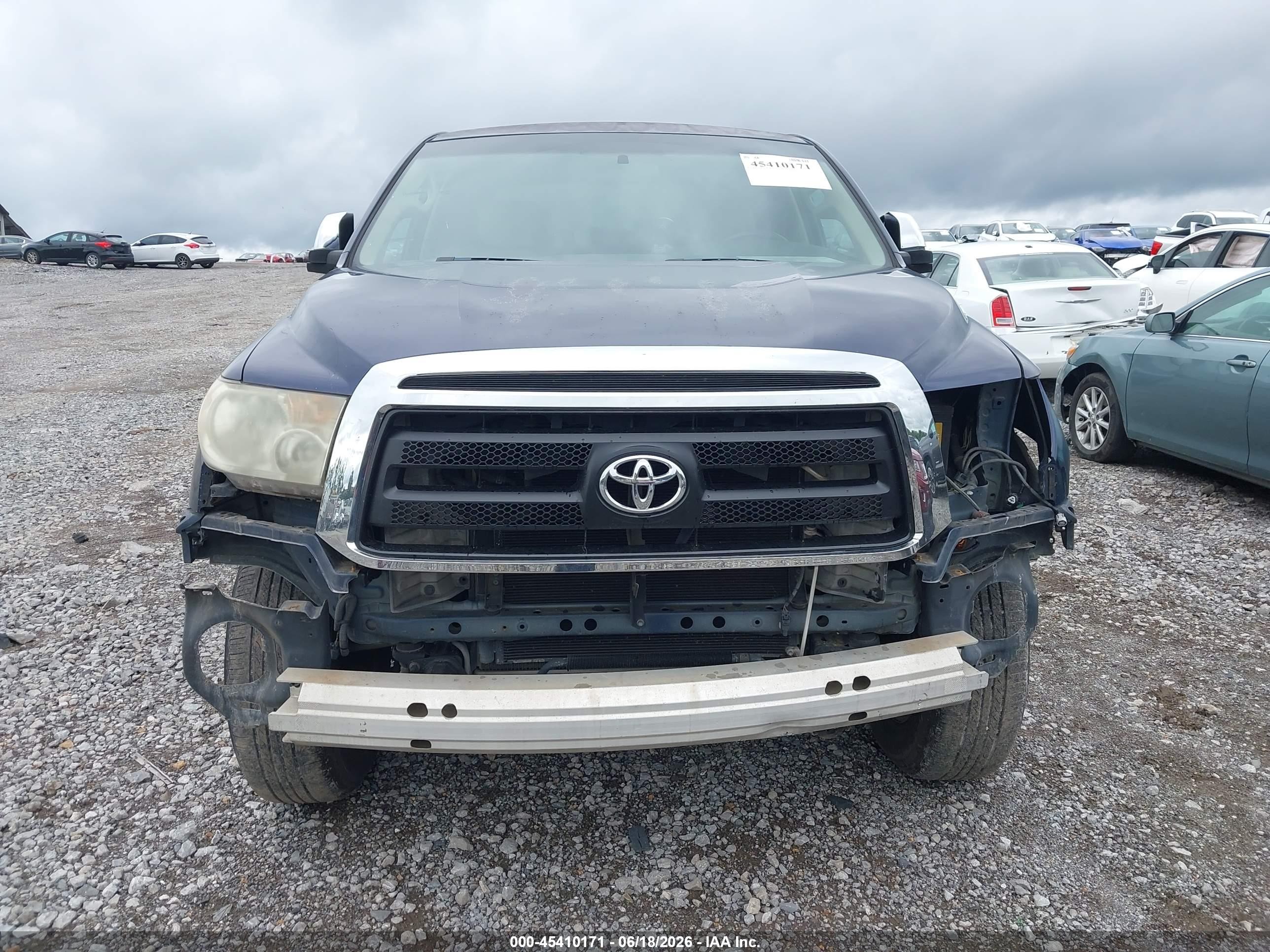 2011 Toyota Tundra Grade 5.7l V8 Blue vin: 5TFEY5F16BX114641