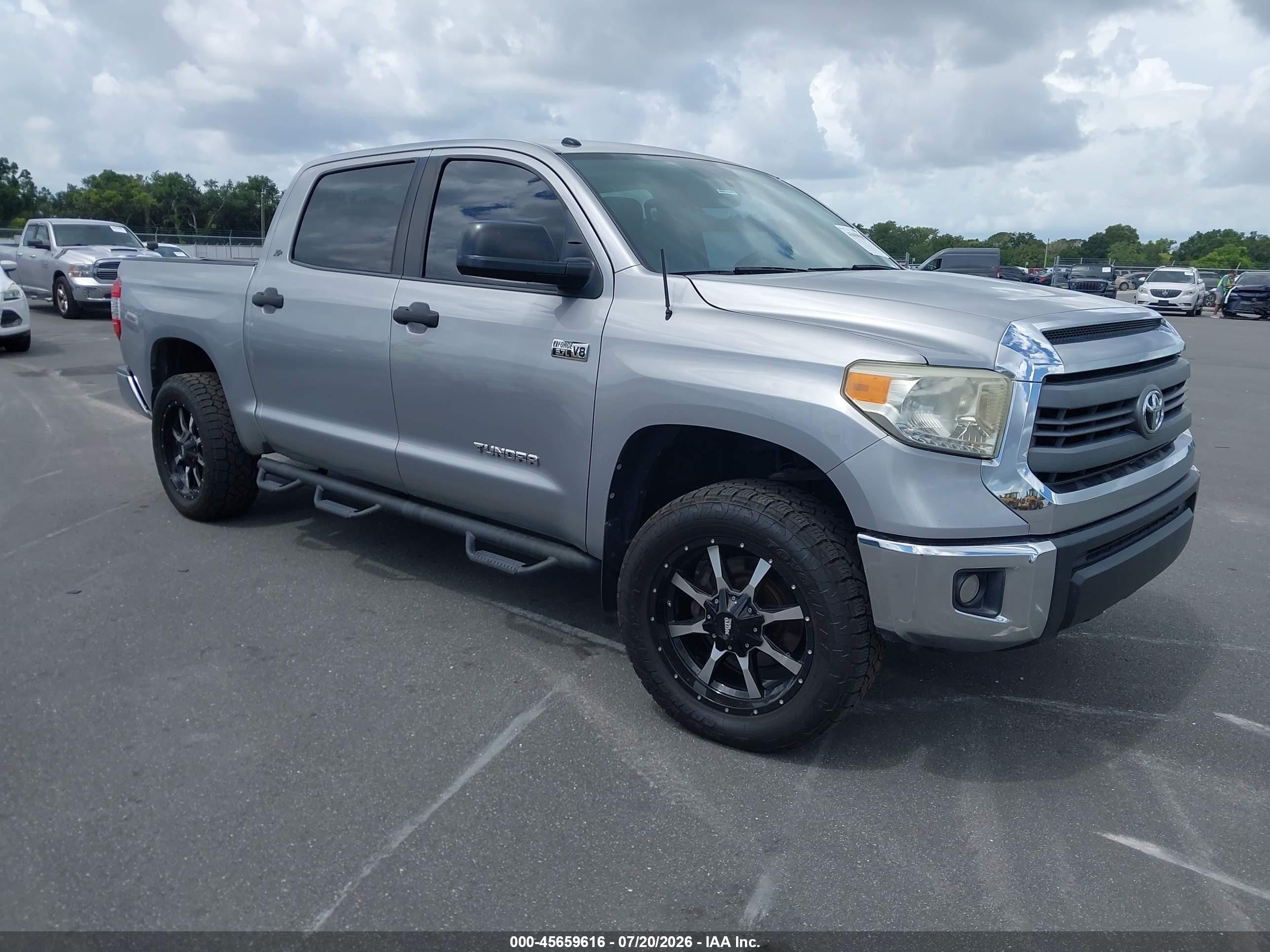 2014 Toyota Tundra Sr5 5.7l V8 Silver vin: 5TFEY5F16EX170549