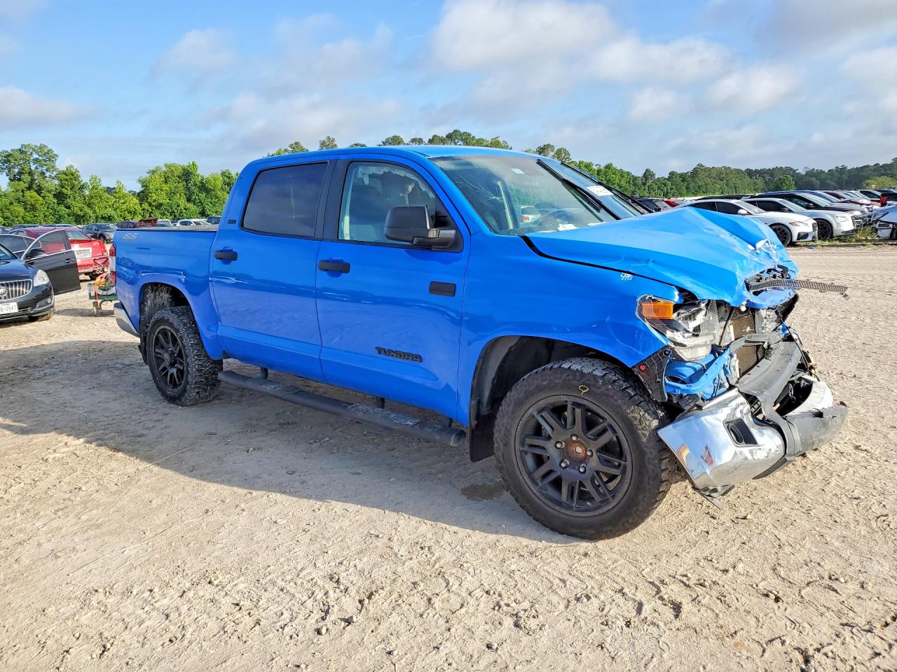 2020 Toyota Tundra Crewmax Sr5 Blue vin: 5TFEY5F16LX271054