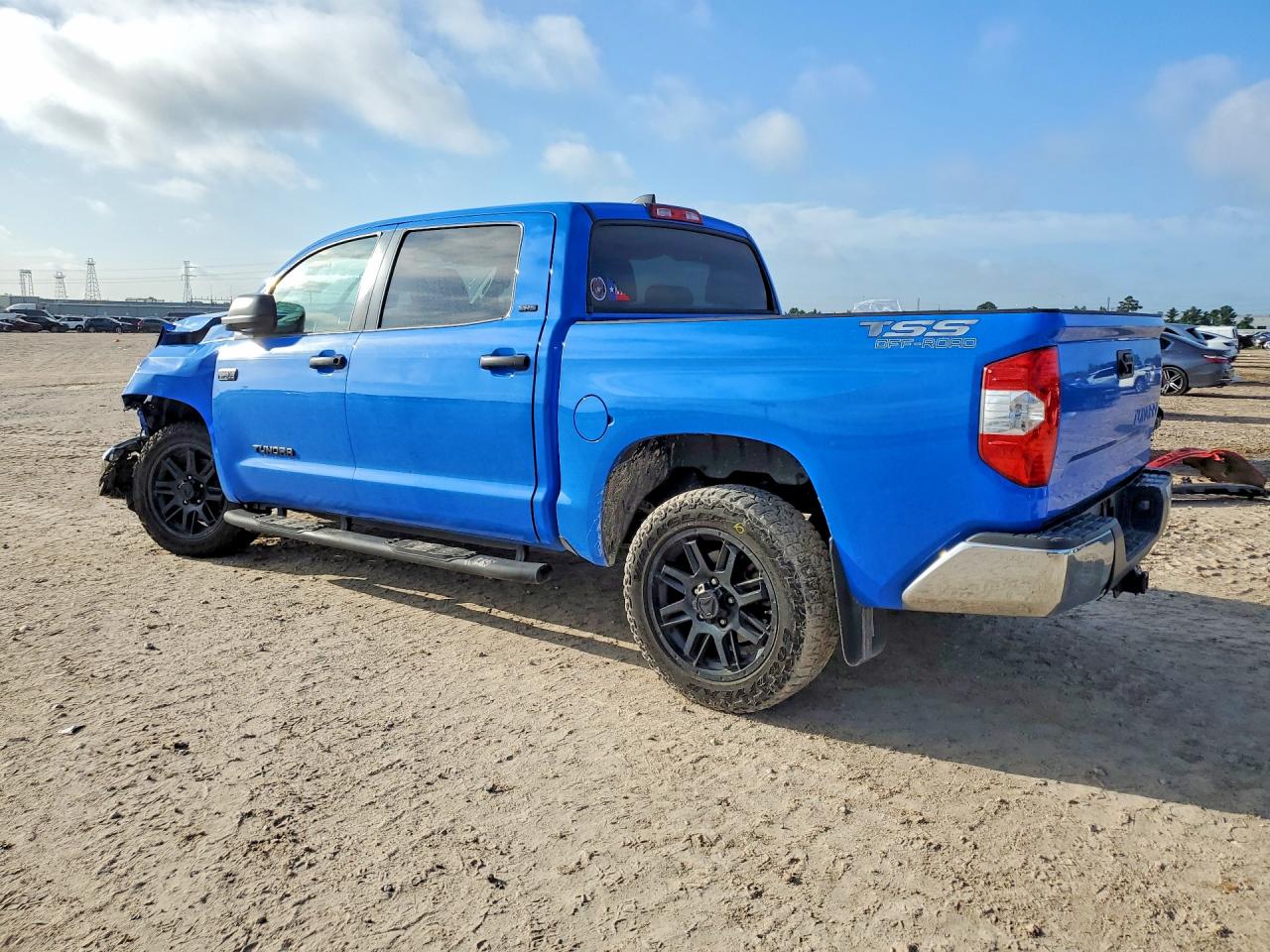 2020 Toyota Tundra Crewmax Sr5 Blue vin: 5TFEY5F16LX271054