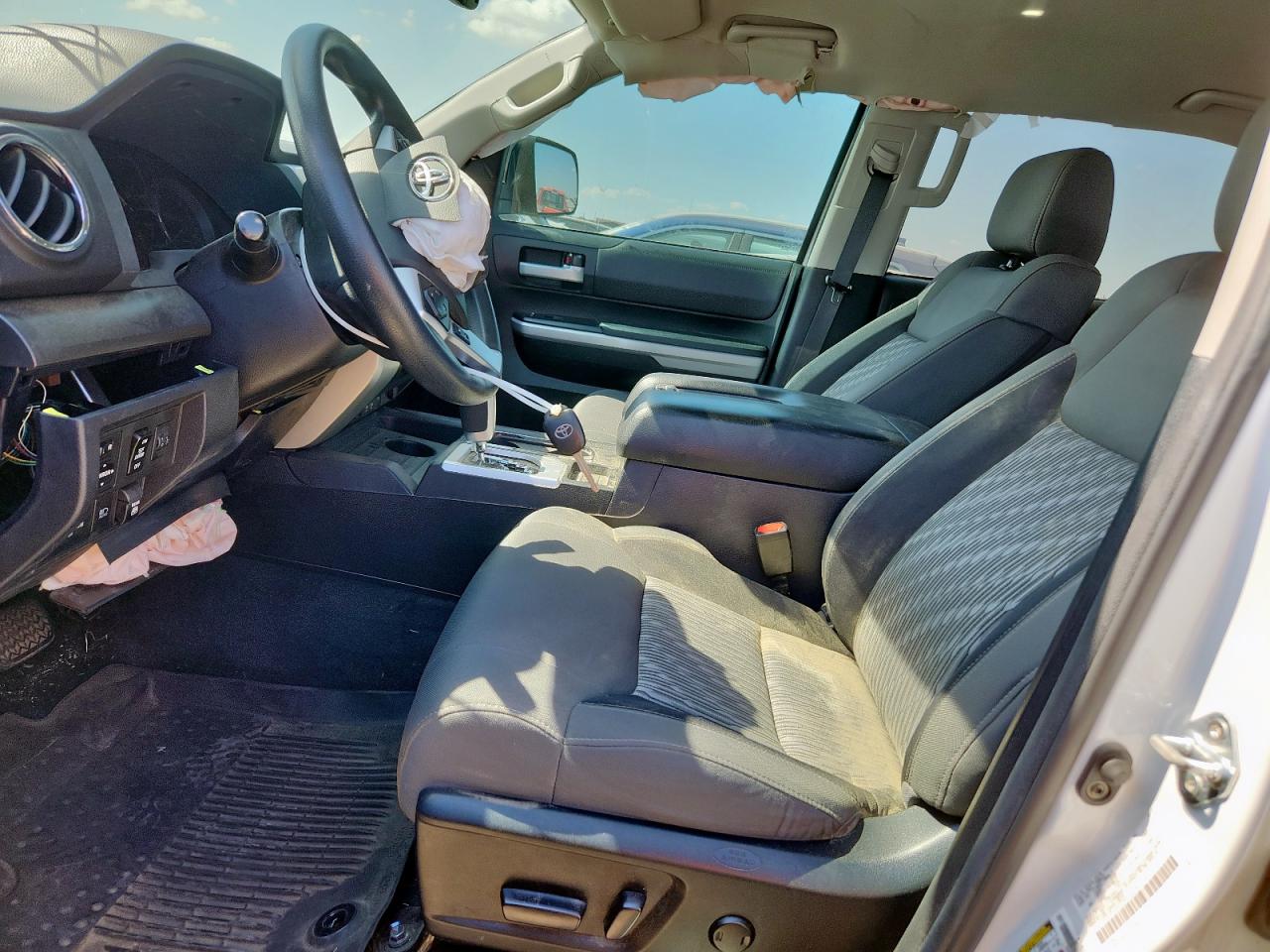 2021 Toyota Tundra Crewmax Sr5 Белый vin: 5TFEY5F16MX293654