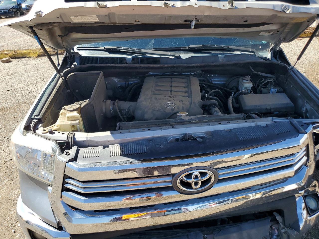 2014 Toyota Tundra Crewmax Sr5 Silver vin: 5TFEY5F17EX163531