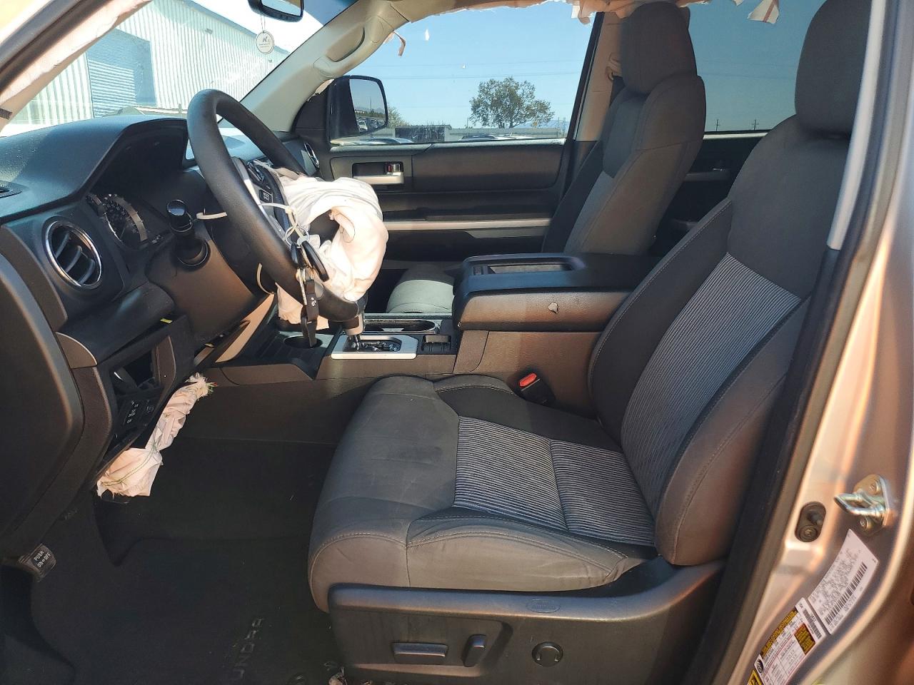 2014 Toyota Tundra Crewmax Sr5 Silver vin: 5TFEY5F17EX163531