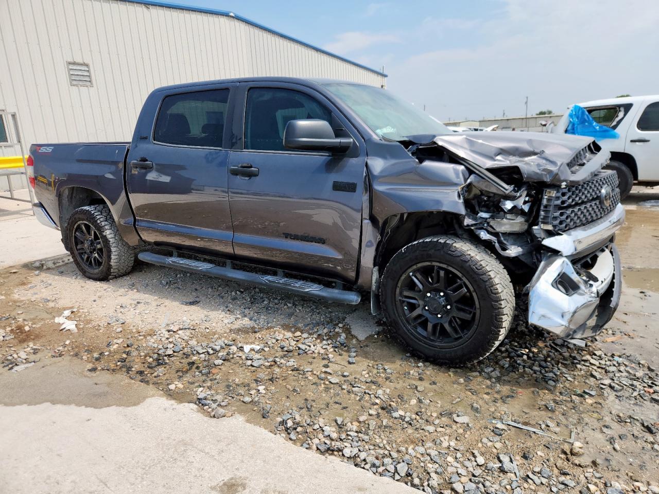 2021 Toyota Tundra Crewmax Sr5 Серый vin: 5TFEY5F17MX294375