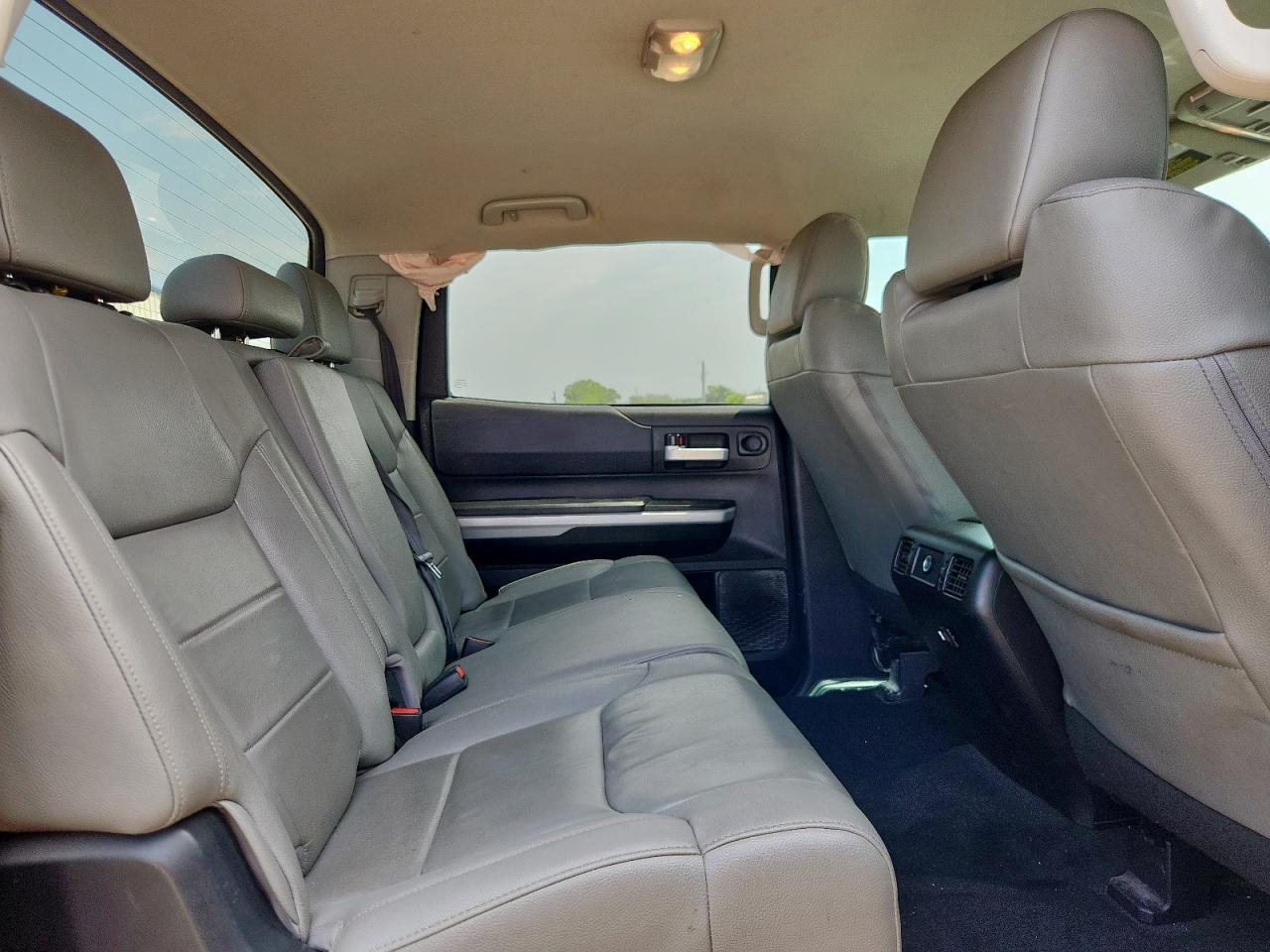 2021 Toyota Tundra Crewmax Sr5 Серый vin: 5TFEY5F17MX294375