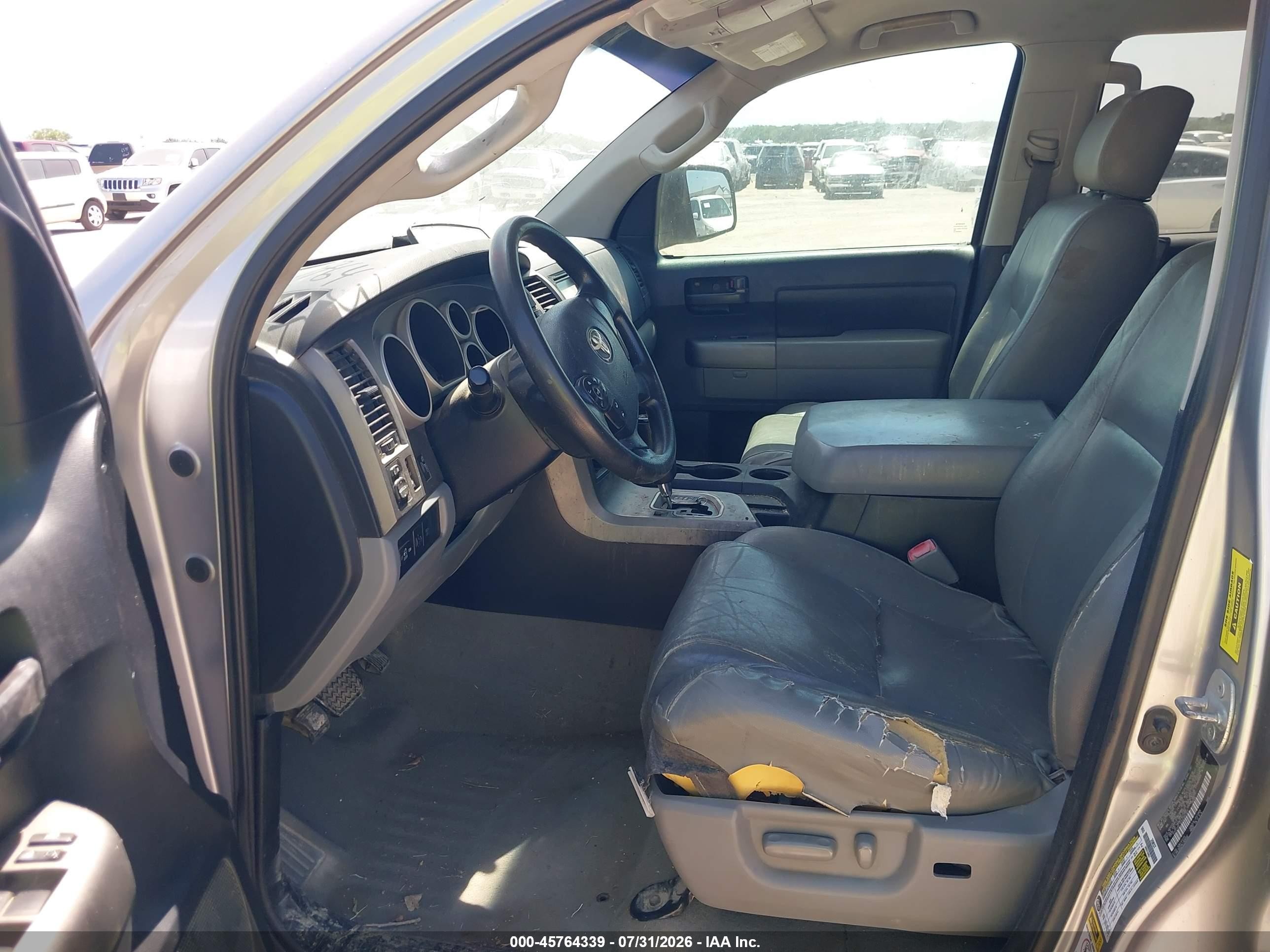 2010 Toyota Tundra Grade 5.7l V8 Silver vin: 5TFEY5F18AX084301