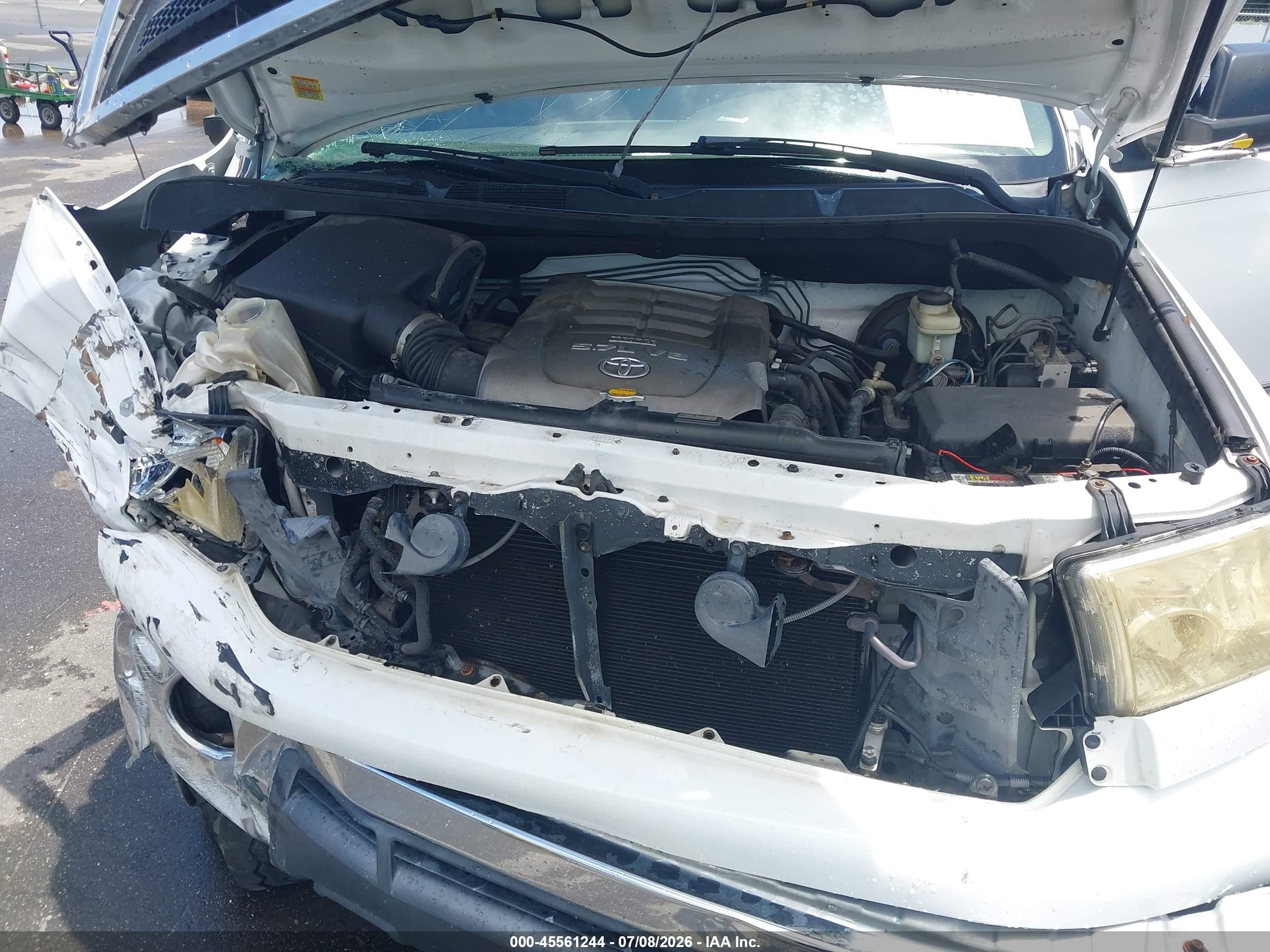 2010 Toyota Tundra Grade 5.7l V8 White vin: 5TFEY5F18AX085657