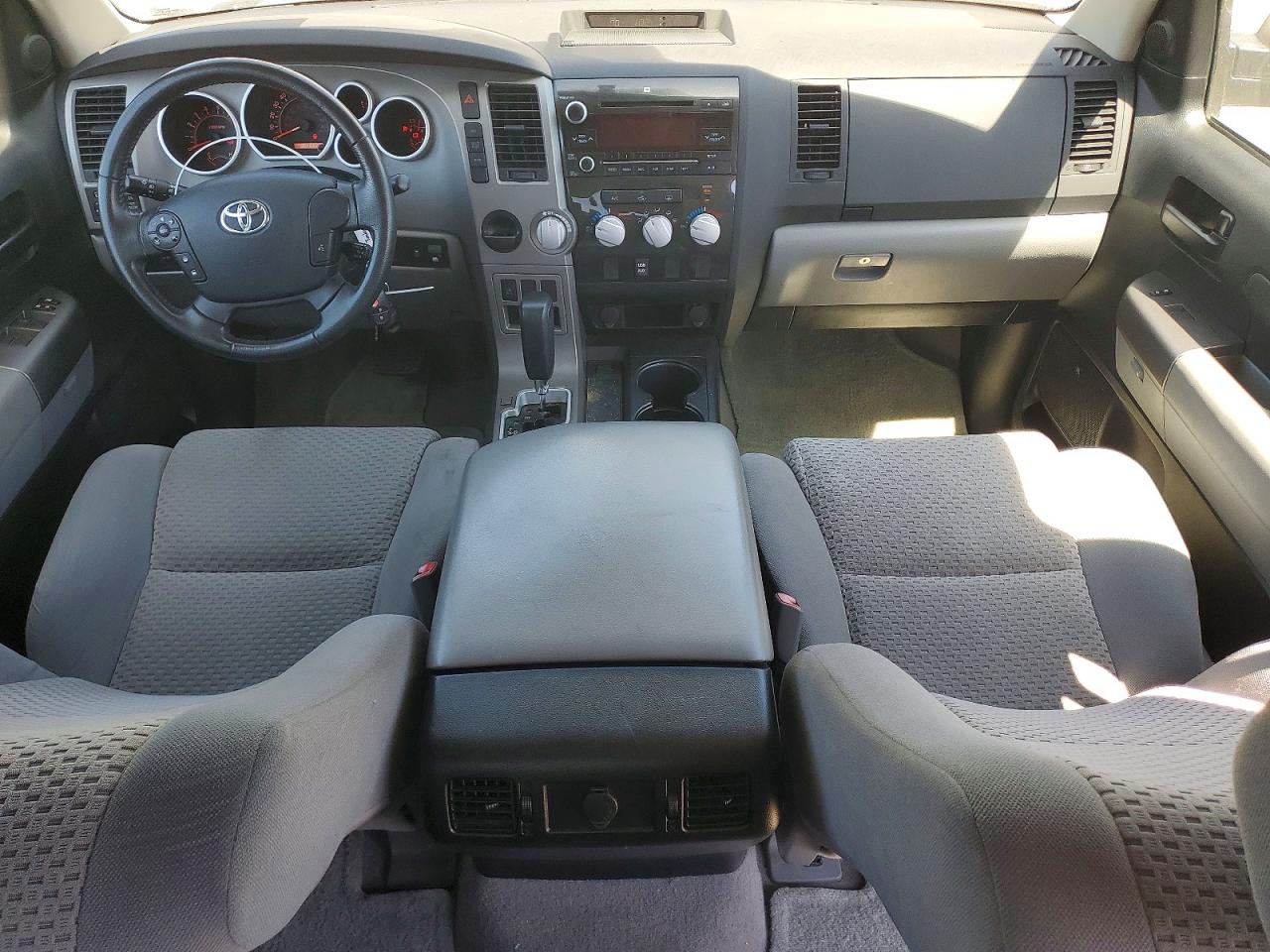 2011 Toyota Tundra Crewmax Sr5 Silver vin: 5TFEY5F18BX107450