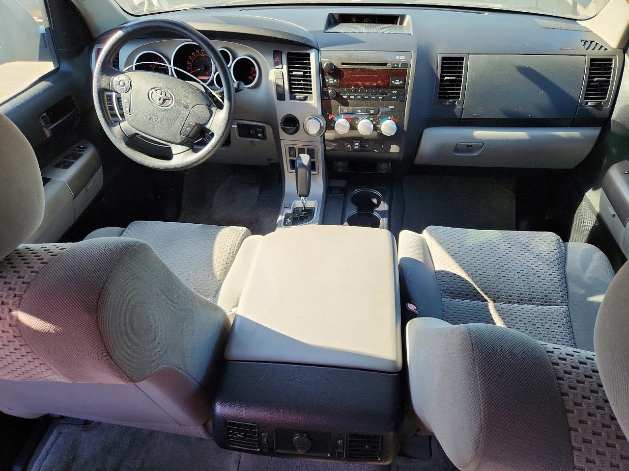 2011 Toyota Tundra Gray vin: 5TFEY5F18BX114205