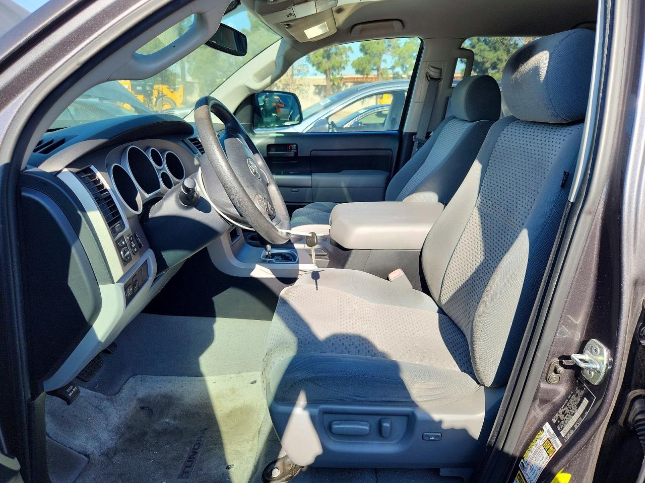 2011 Toyota Tundra Gray vin: 5TFEY5F18BX114205