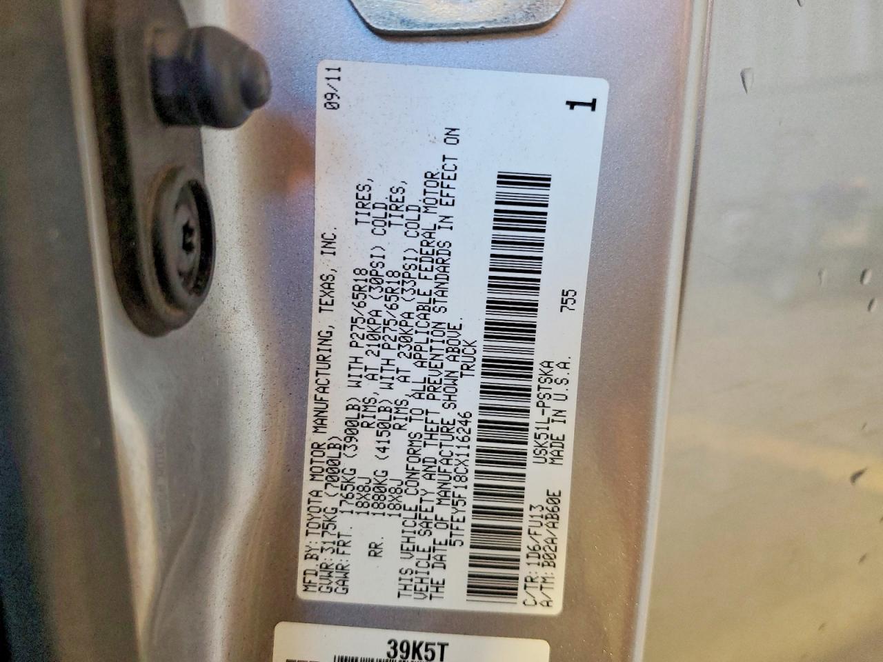 2012 Toyota Tundra Crewmax Sr5 White vin: 5TFEY5F18CX116246