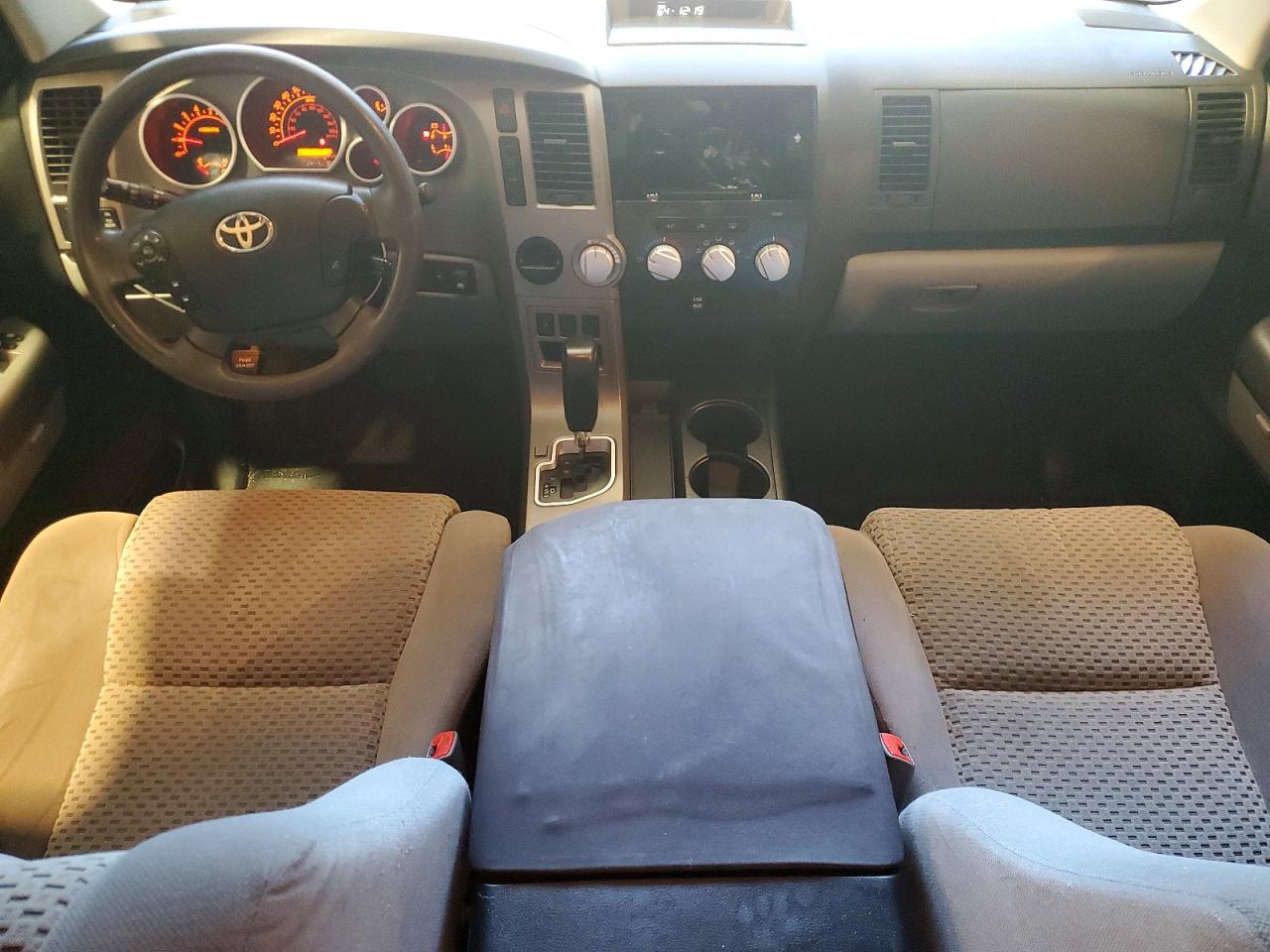2012 Toyota Tundra Crewmax Sr5 White vin: 5TFEY5F18CX116246