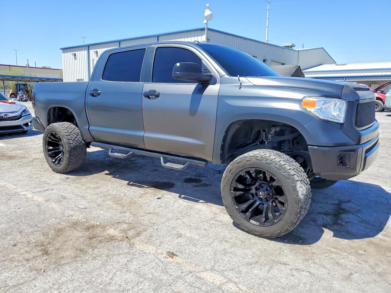 2014 Toyota Tundra Crewmax Sr5 Серый vin: 5TFEY5F18EX165658