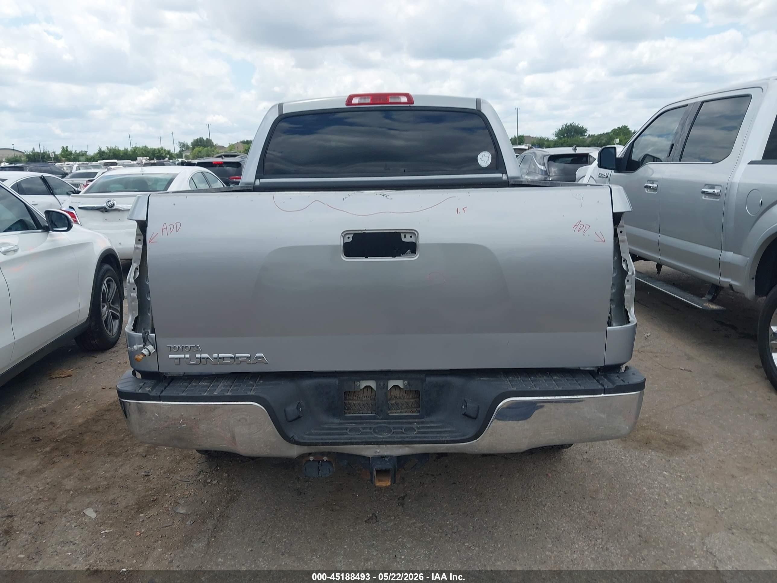 2010 Toyota Tundra Grade 5.7l V8 Silver vin: 5TFEY5F19AX093931